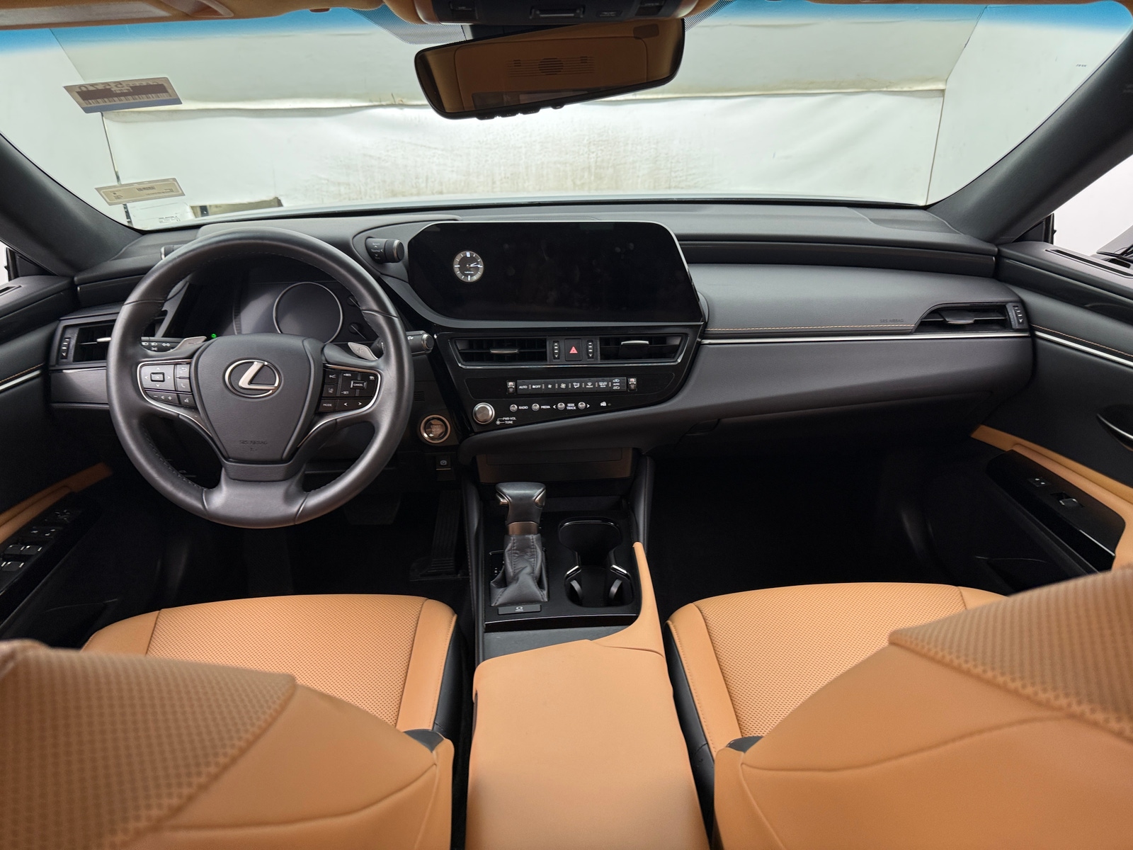 Thumbnail: 2023 Lexus ES - 2