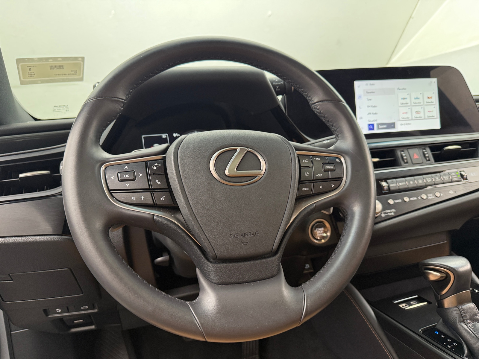 Thumbnail: 2023 Lexus ES - 4