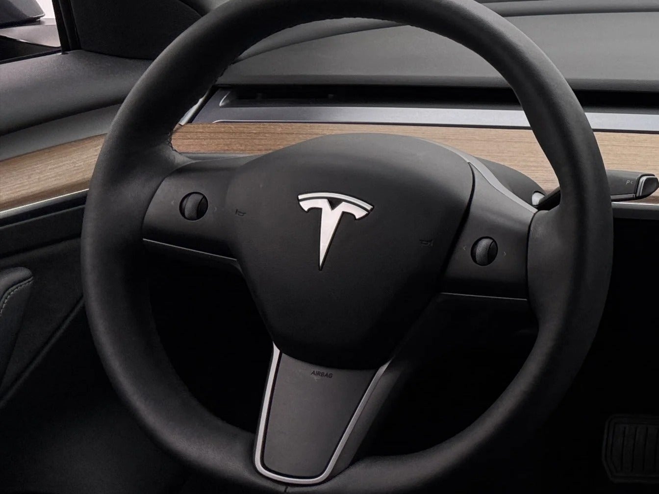 2022 Tesla Model 3 Long Range - Photo 5