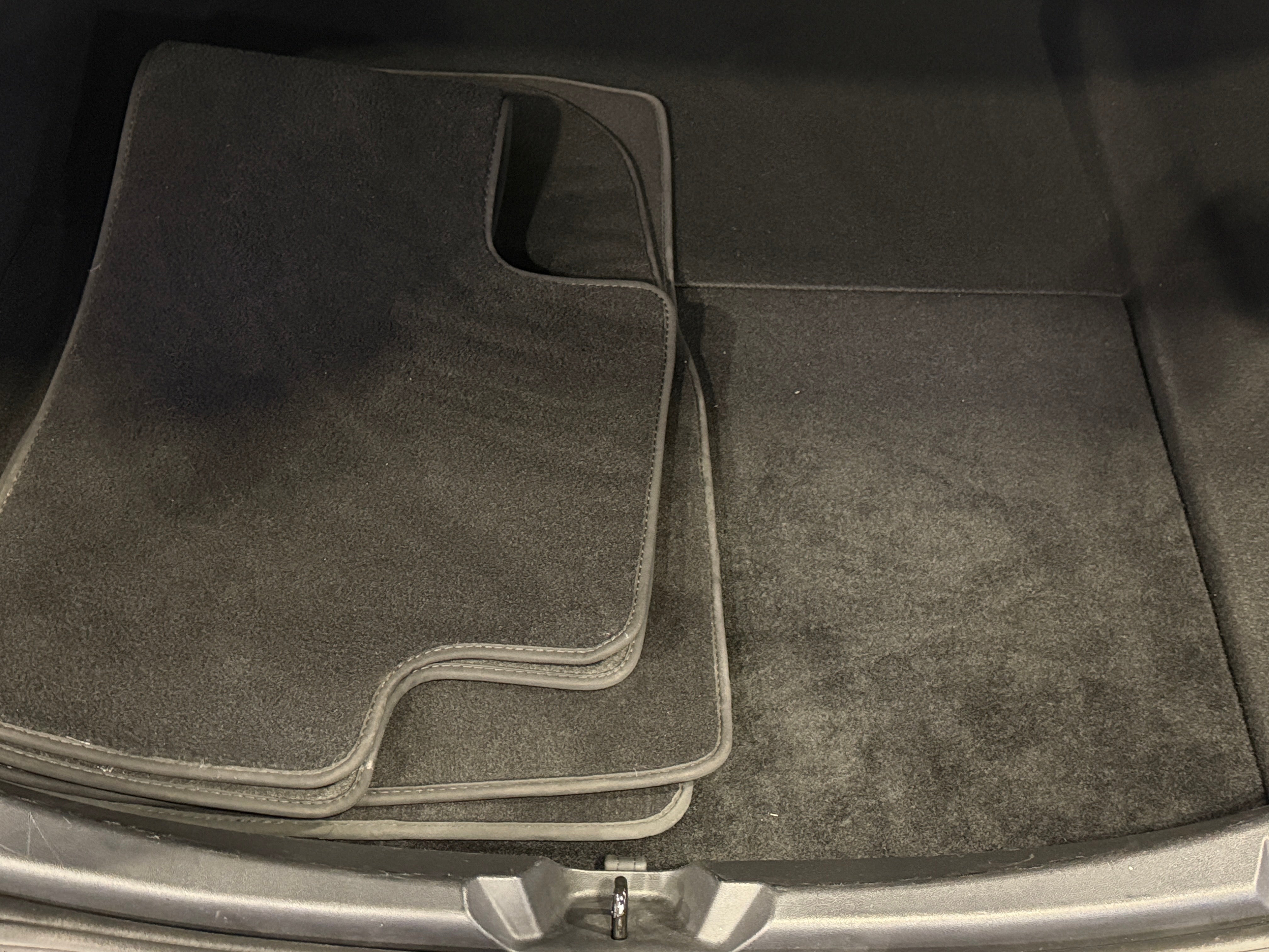 2022 Tesla Model 3 Long Range - Photo 8