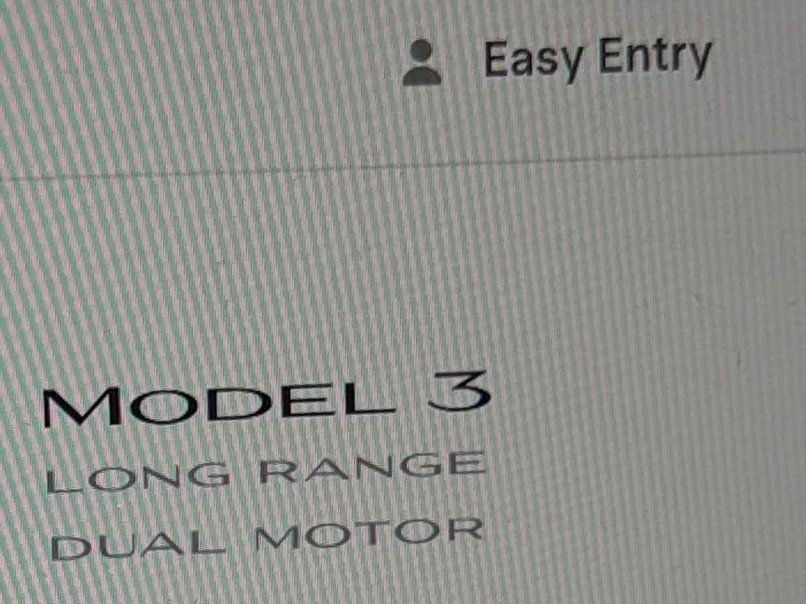 2022 Tesla Model 3 Long Range - Photo 14