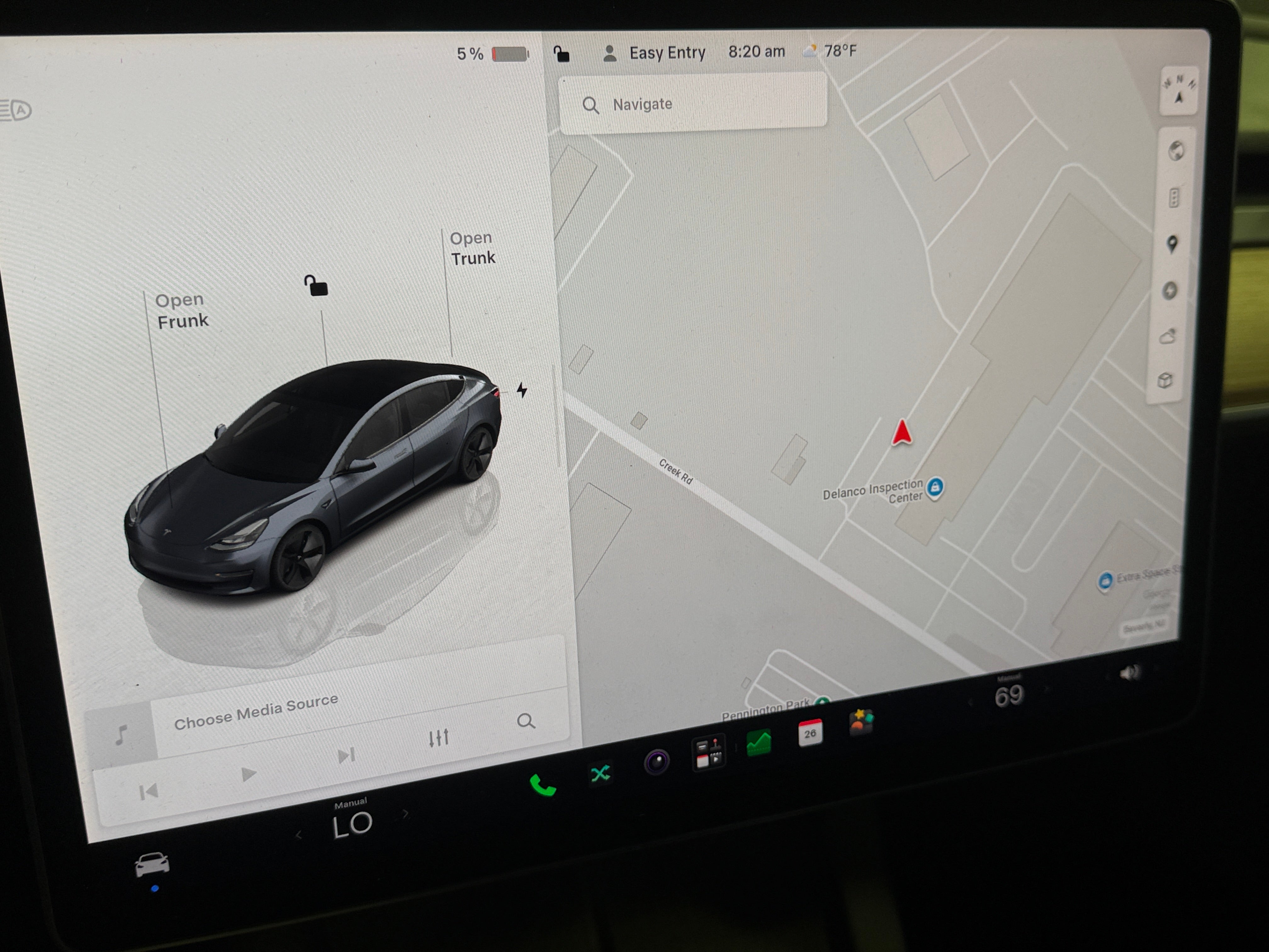 2022 Tesla Model 3 Long Range - Photo 16