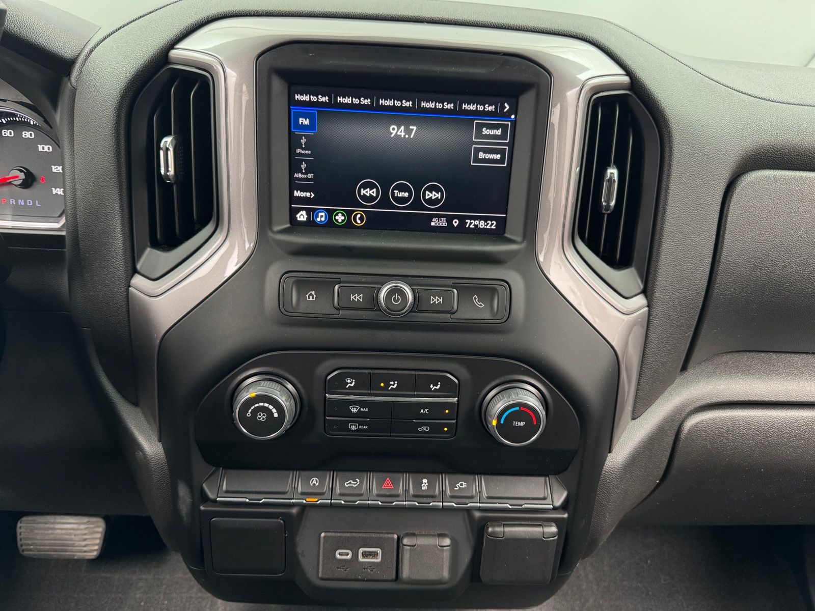 Thumbnail: 2022 Chevrolet Silverado 1500 - 4