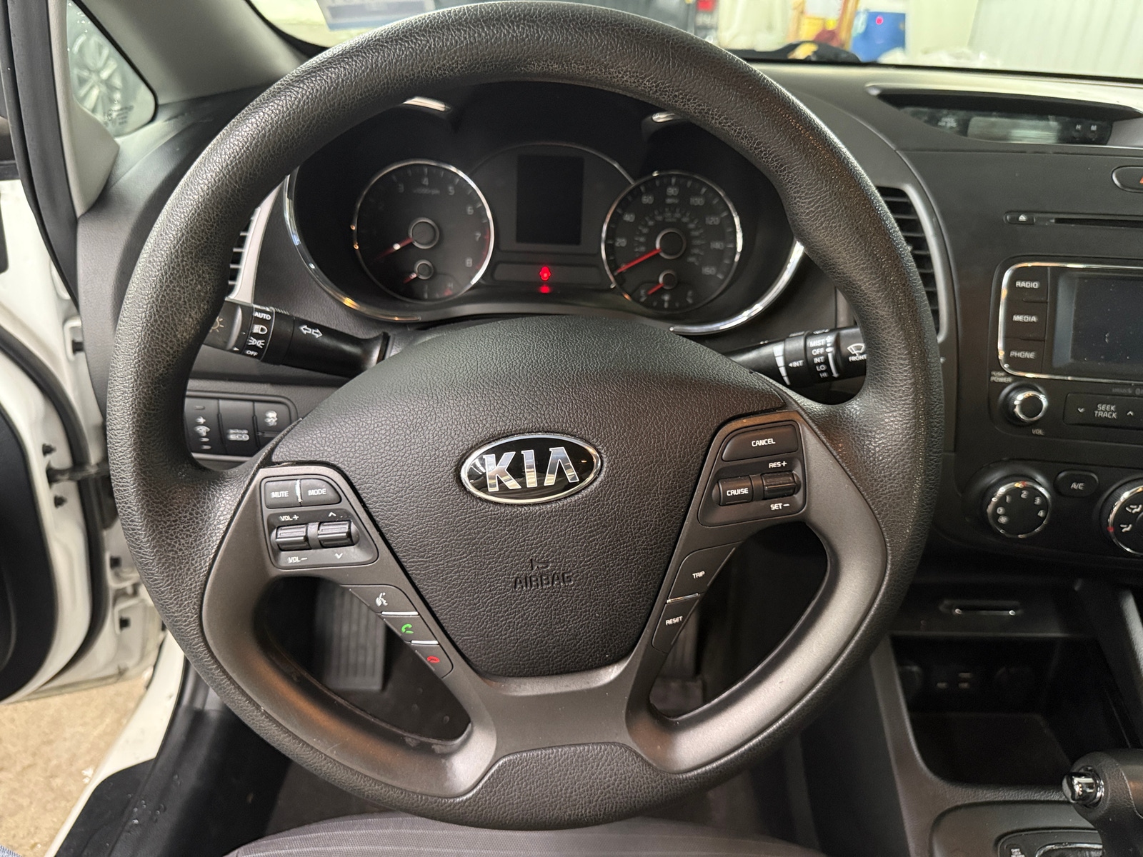 Thumbnail: 2016 Kia Forte - 5