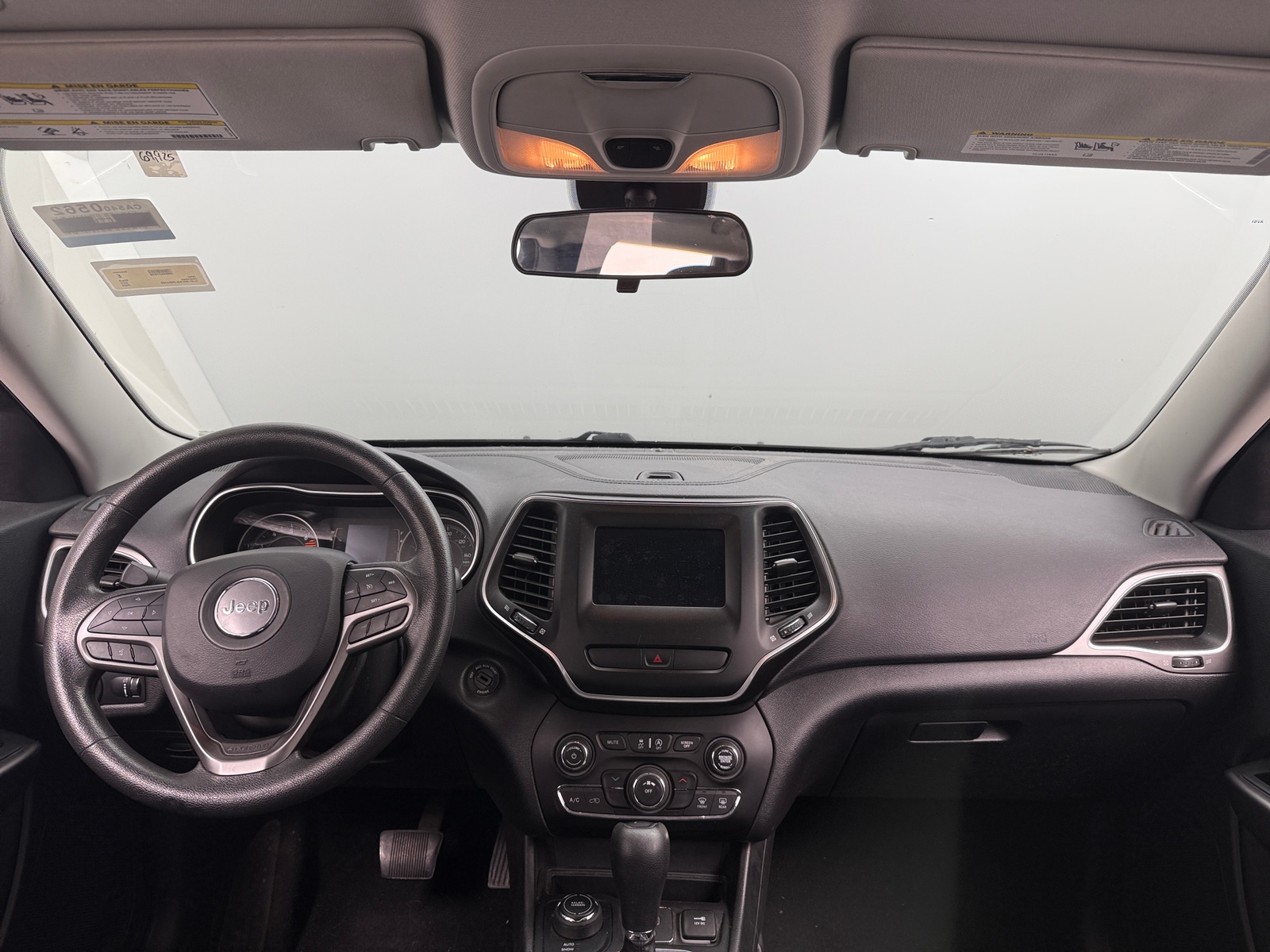 Thumbnail: 2020 Jeep Cherokee - 3