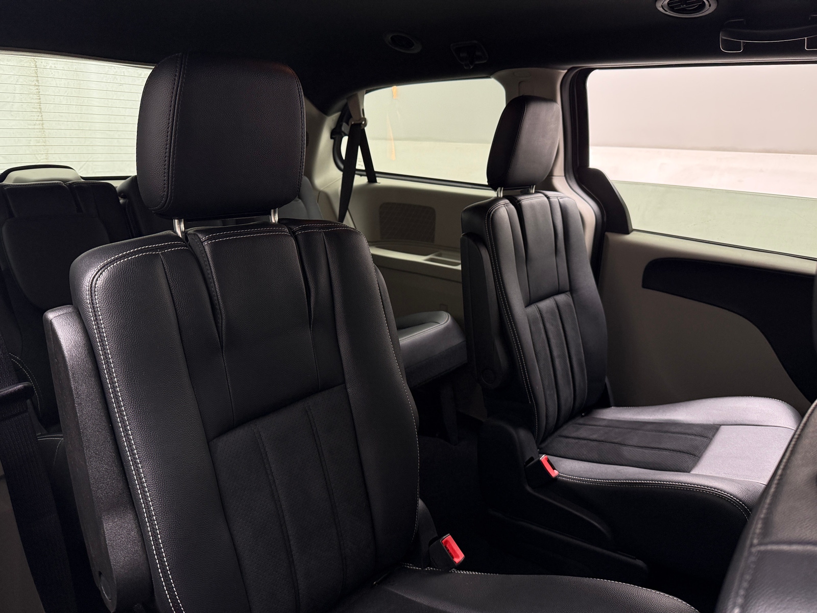 Thumbnail: 2019 Dodge Grand Caravan - 5