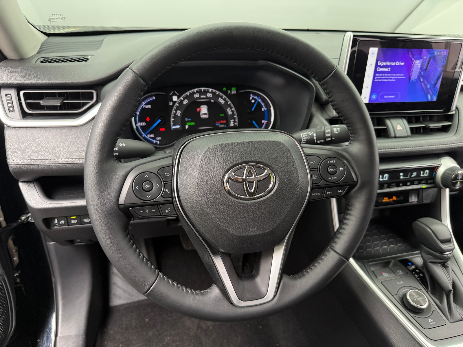 Thumbnail: 2025 Toyota RAV4 - 5