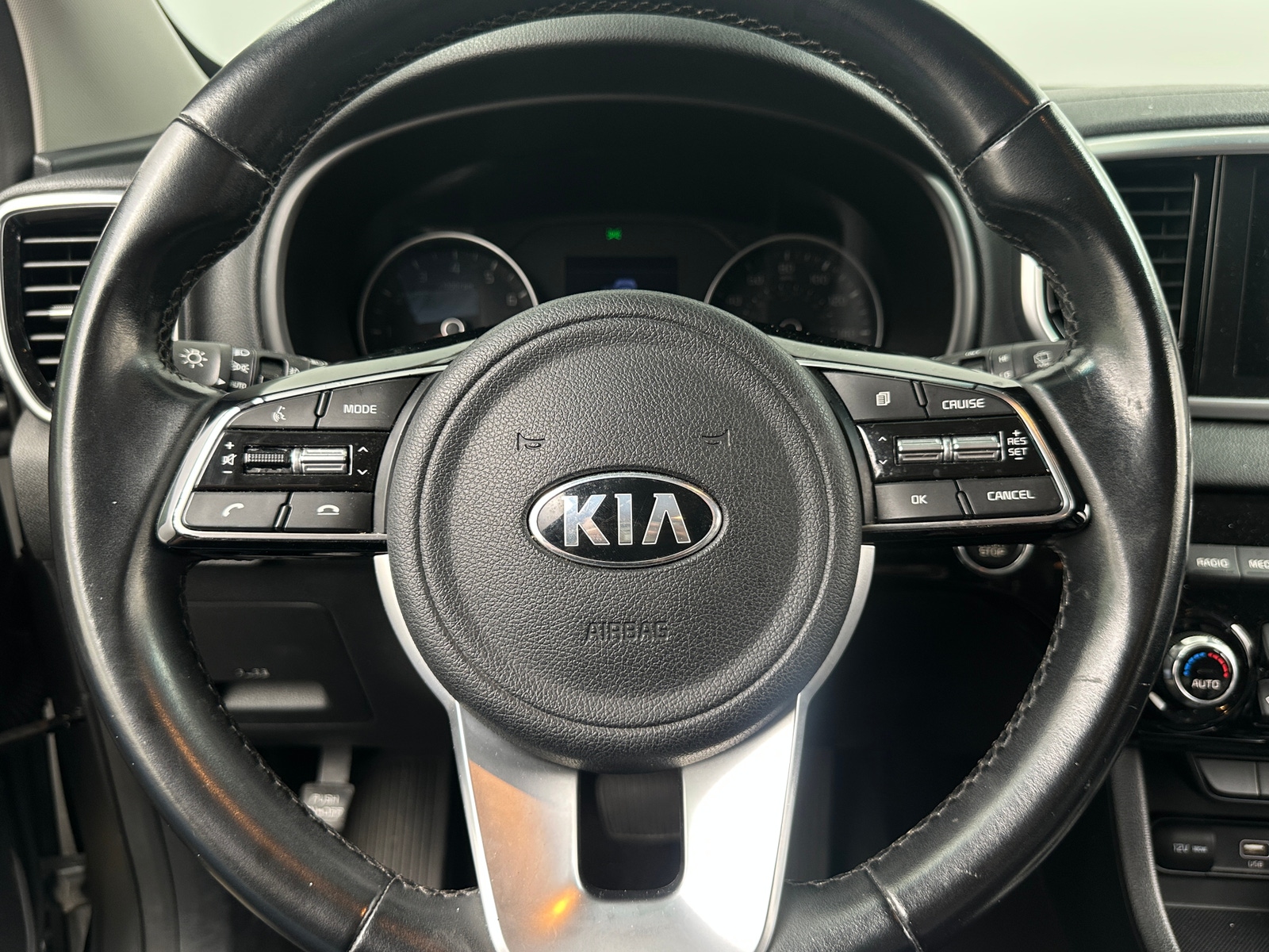 Thumbnail: 2020 Kia Sportage - 4