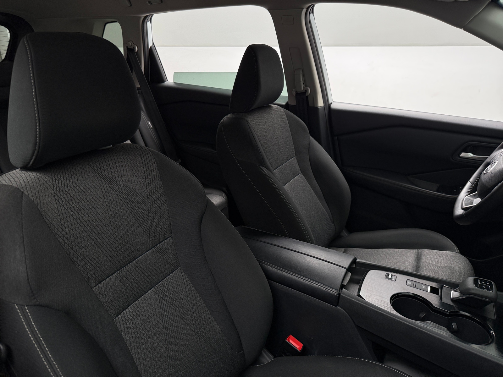 Thumbnail: 2025 Nissan Rogue - 2