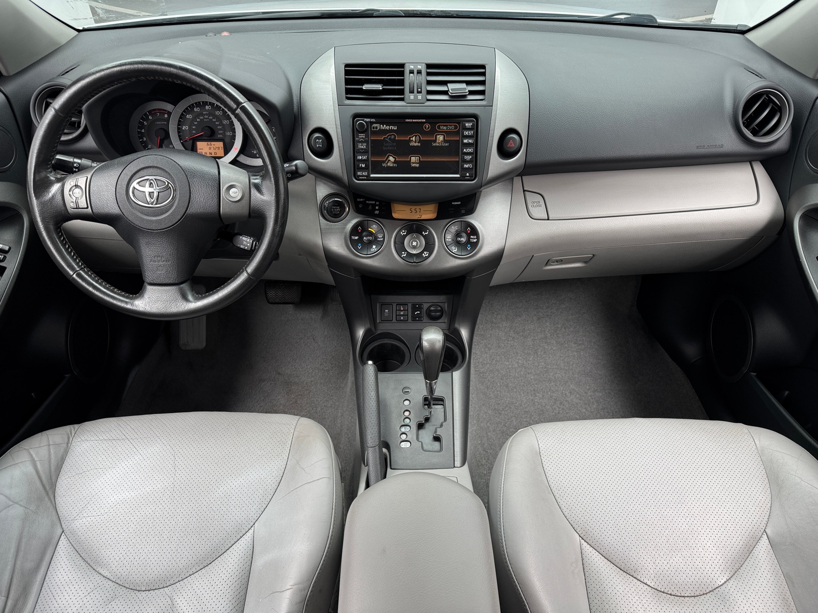 Thumbnail: 2010 Toyota RAV4 - 3