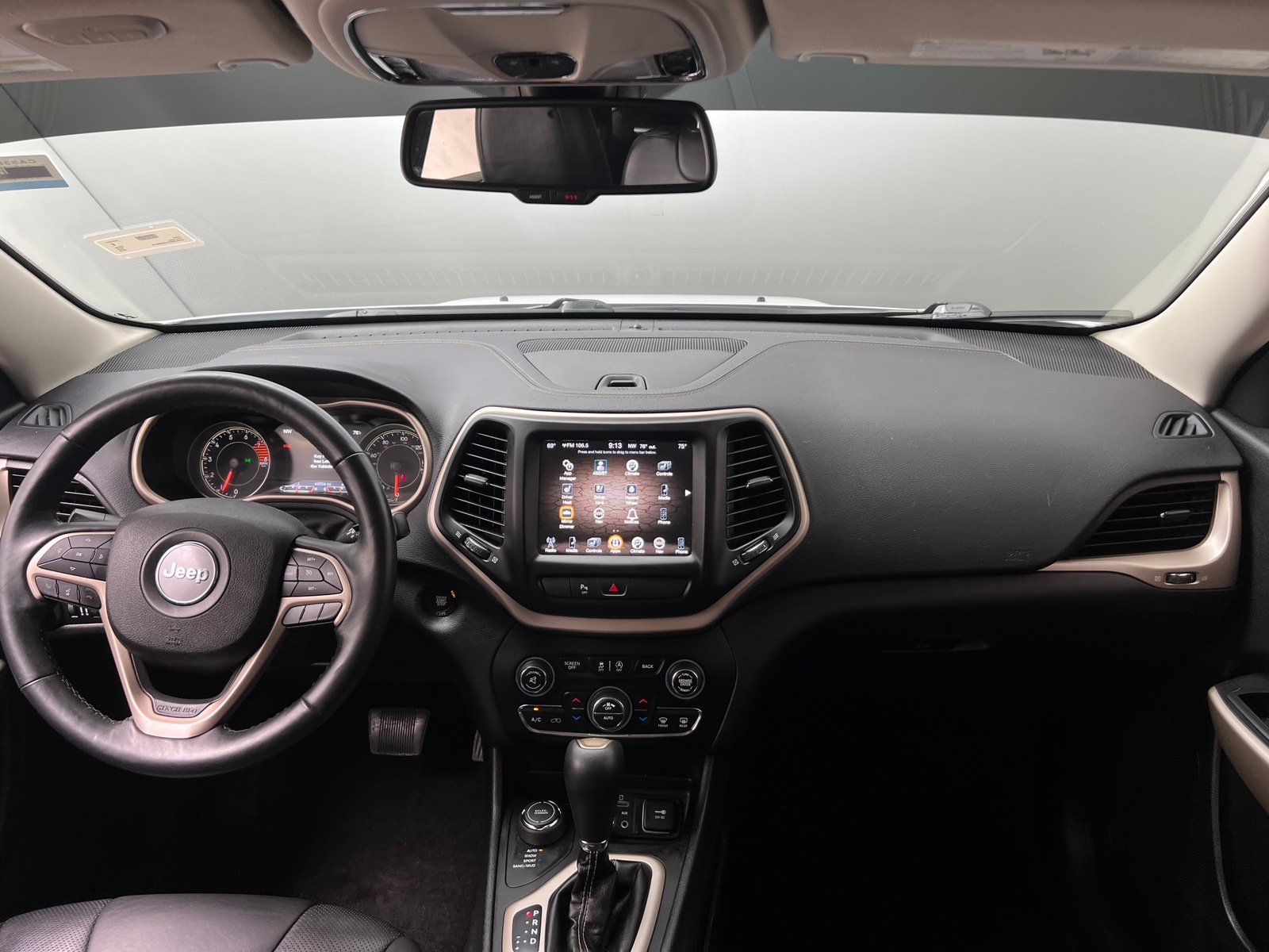 Thumbnail: 2018 Jeep Cherokee - 2