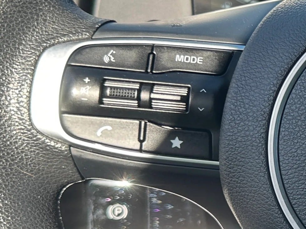 2025 Kia Sportage LX - Photo 15