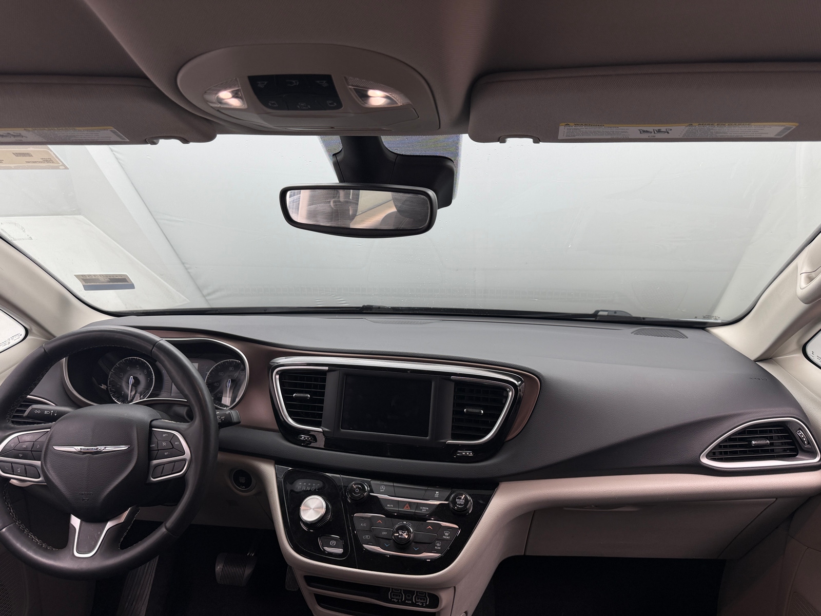 Thumbnail: 2023 Chrysler Voyager - 3