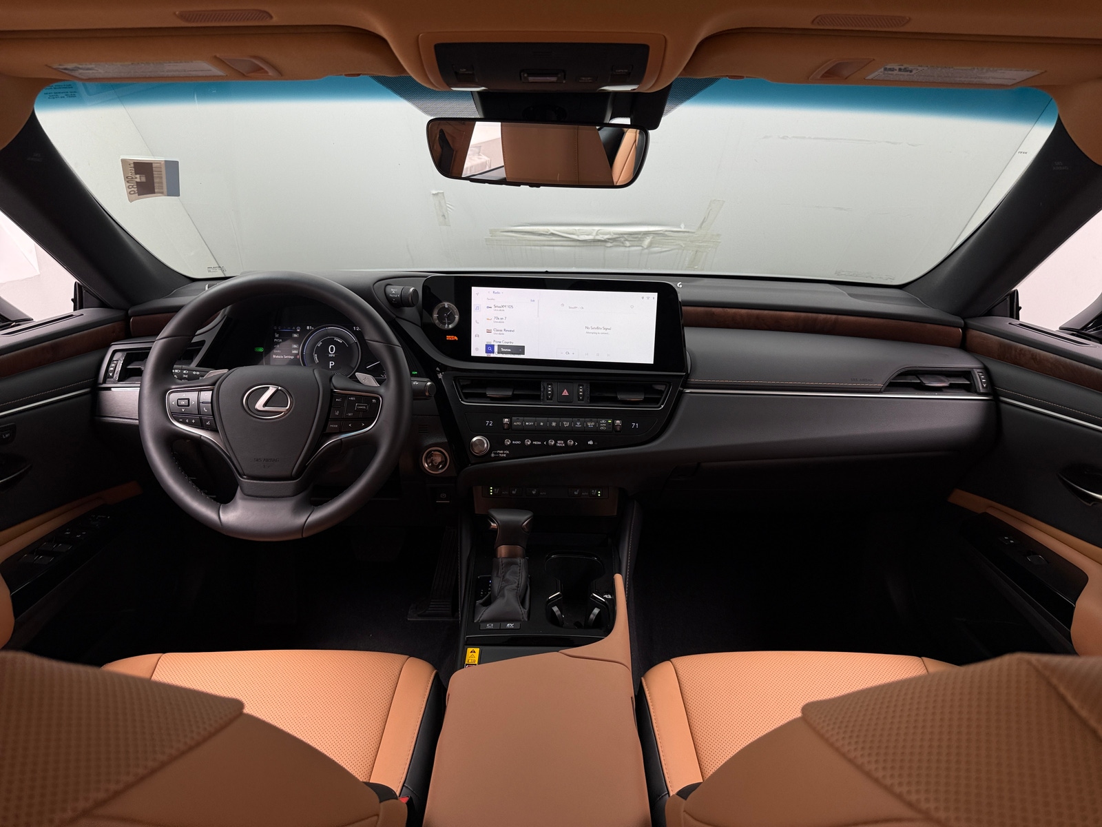 Thumbnail: 2025 Lexus ES - 2