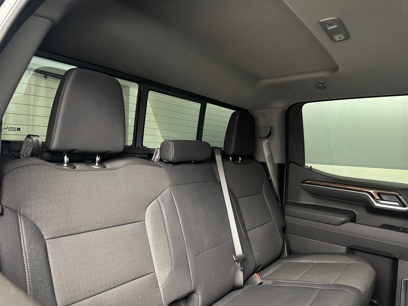 Thumbnail: 2025 Chevrolet Silverado 1500 - 6