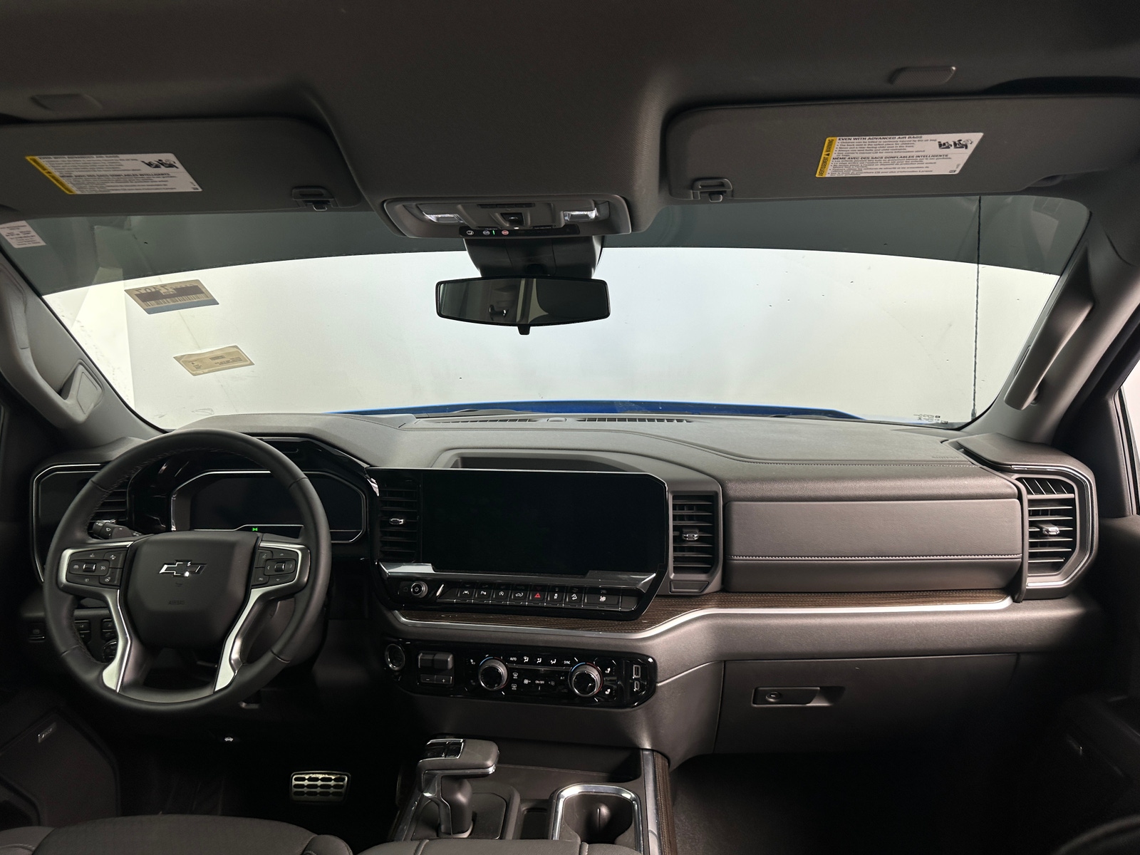 Thumbnail: 2025 Chevrolet Silverado 1500 - 3