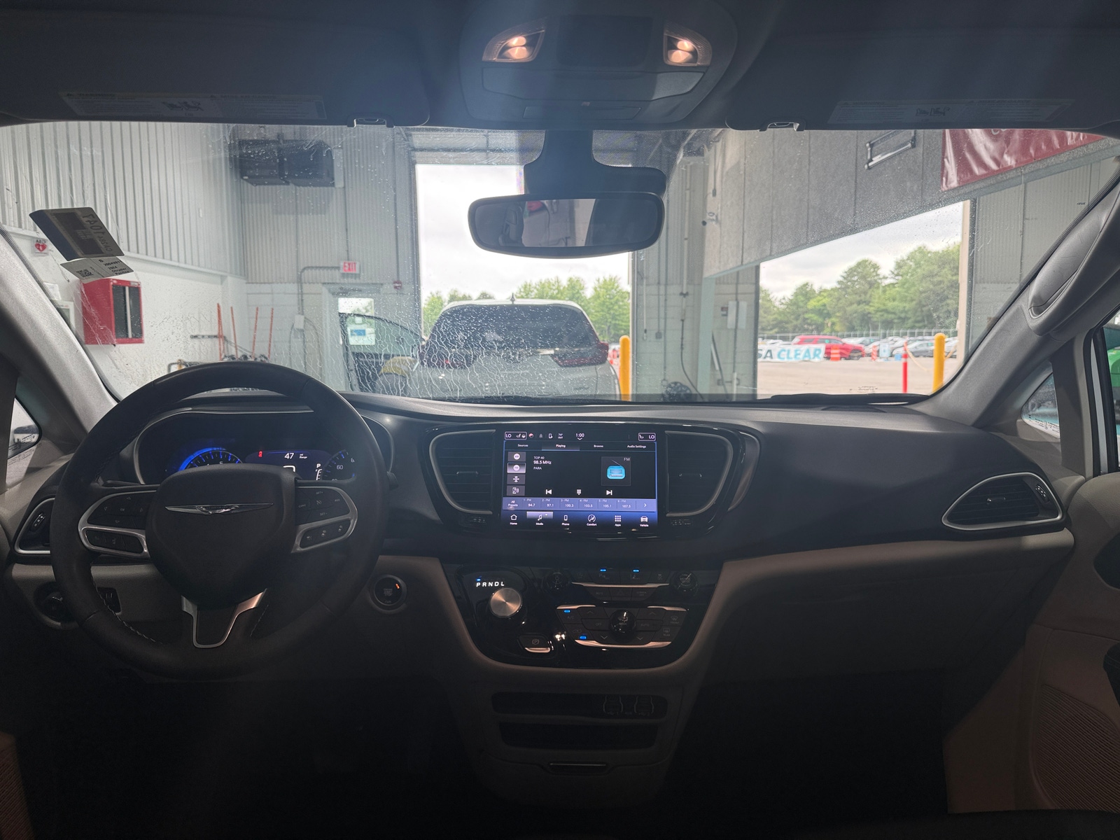 Thumbnail: 2024 Chrysler Pacifica - 2