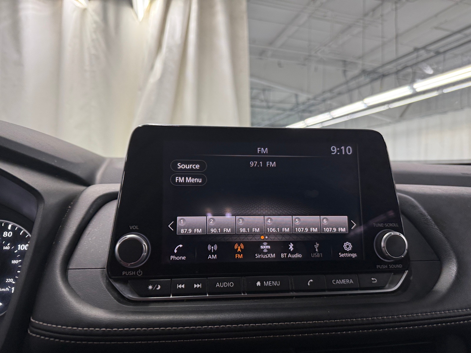 Thumbnail: 2025 Nissan Rogue - 4