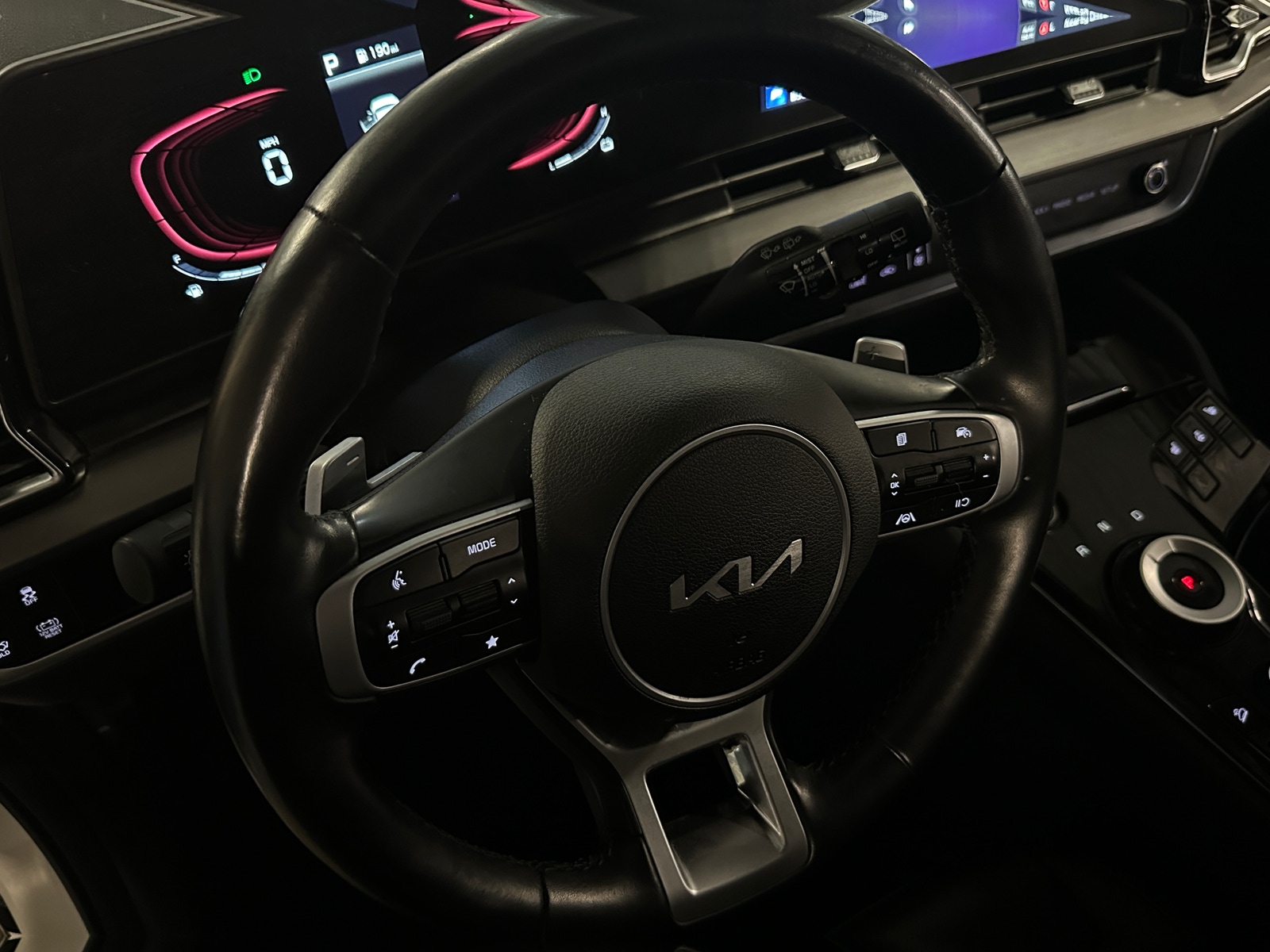 Thumbnail: 2023 Kia Sportage - 4