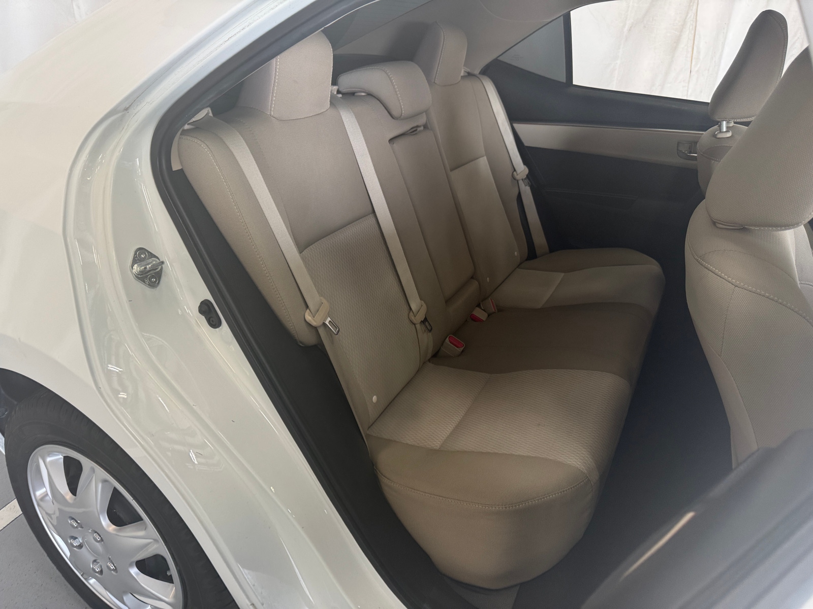 Thumbnail: 2016 Toyota Corolla - 6