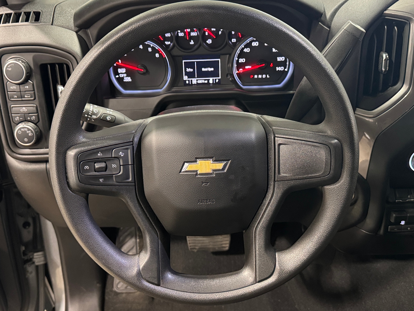 Thumbnail: 2023 Chevrolet Silverado 1500 - 5