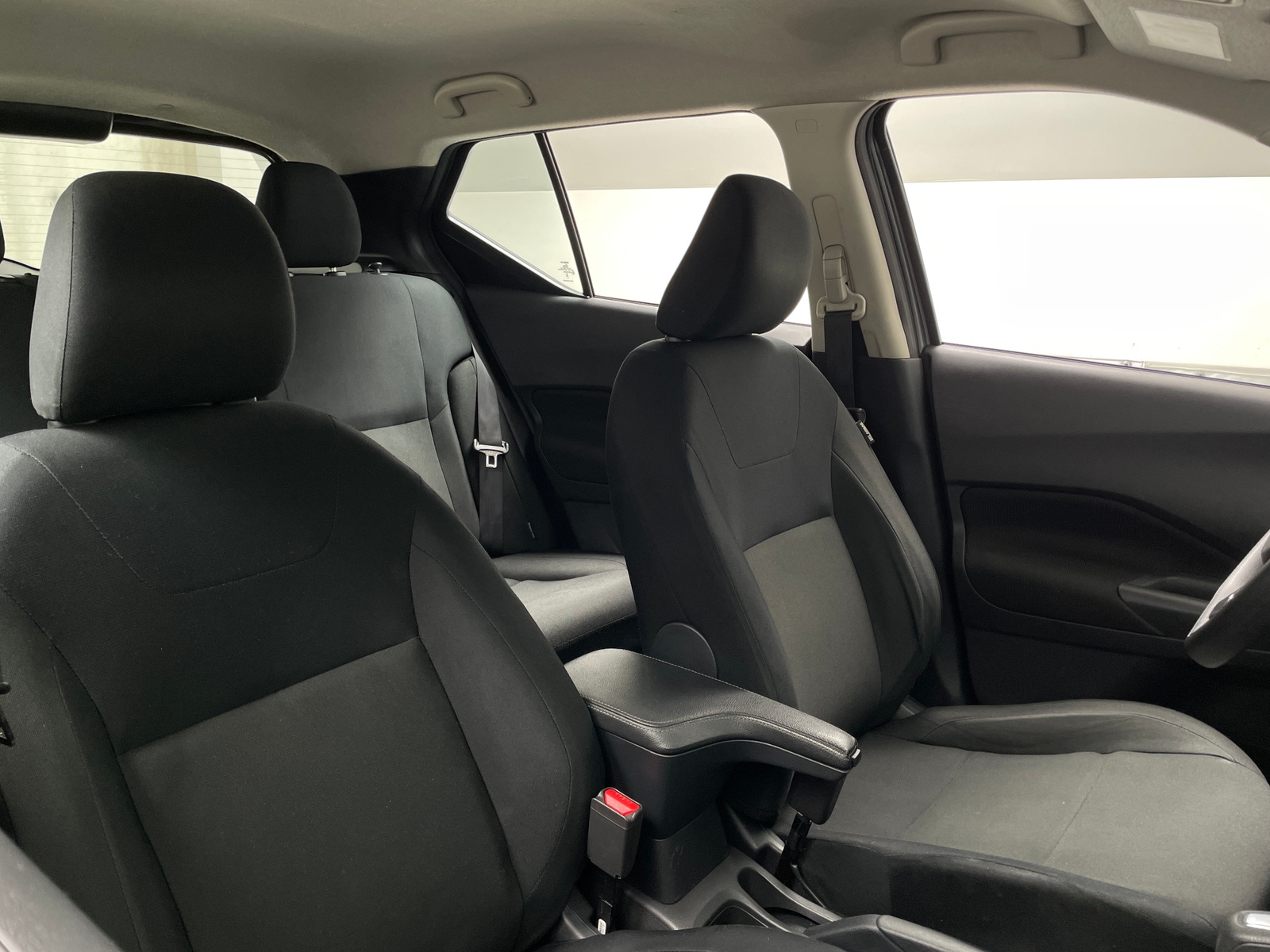Thumbnail: 2024 Nissan Kicks - 2
