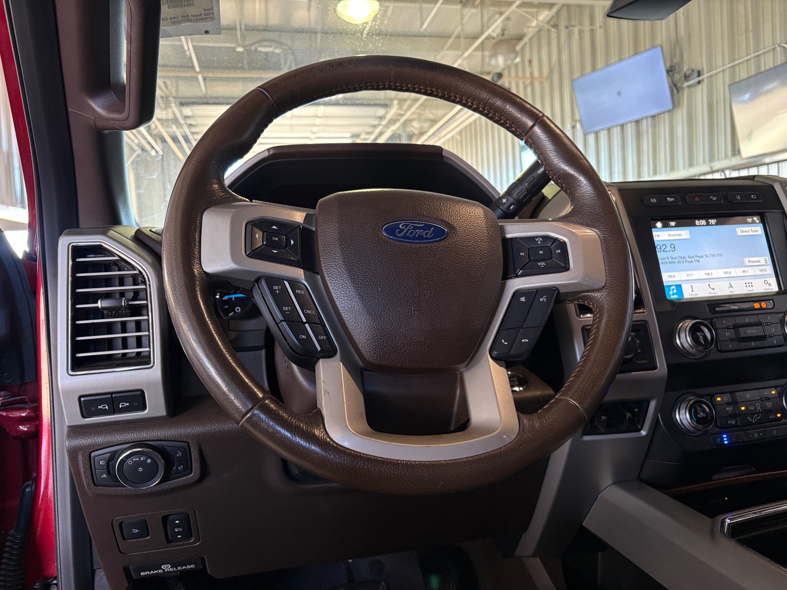 Thumbnail: 2019 Ford Econoline - 4