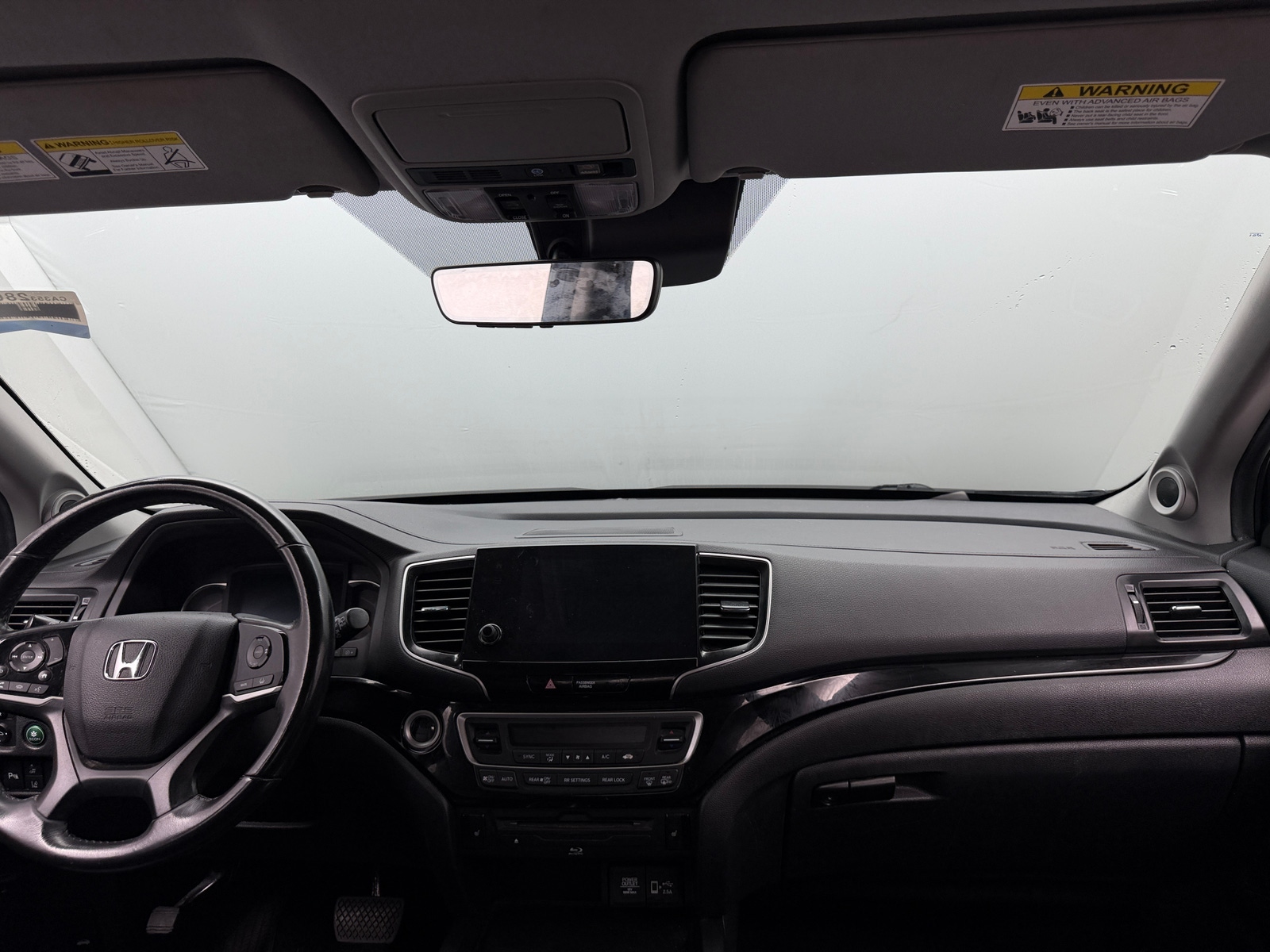 Thumbnail: 2019 Honda Pilot - 2