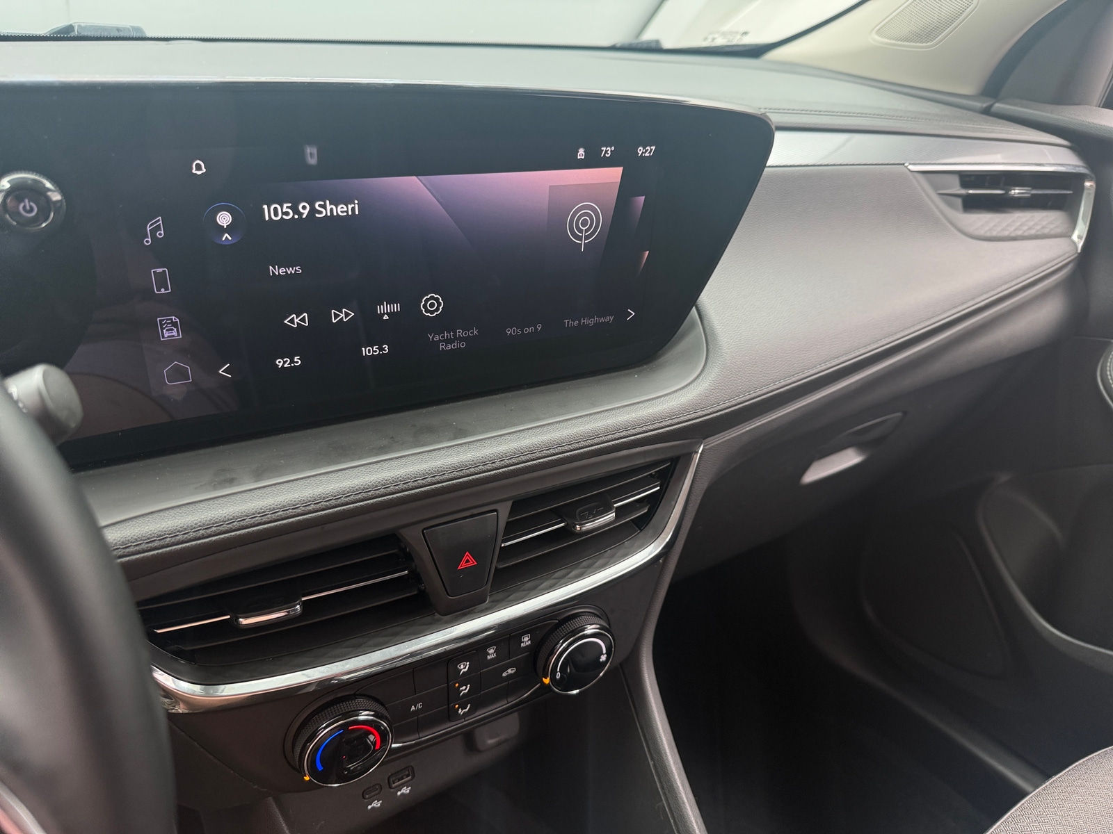 Thumbnail: 2025 Buick Encore GX - 3