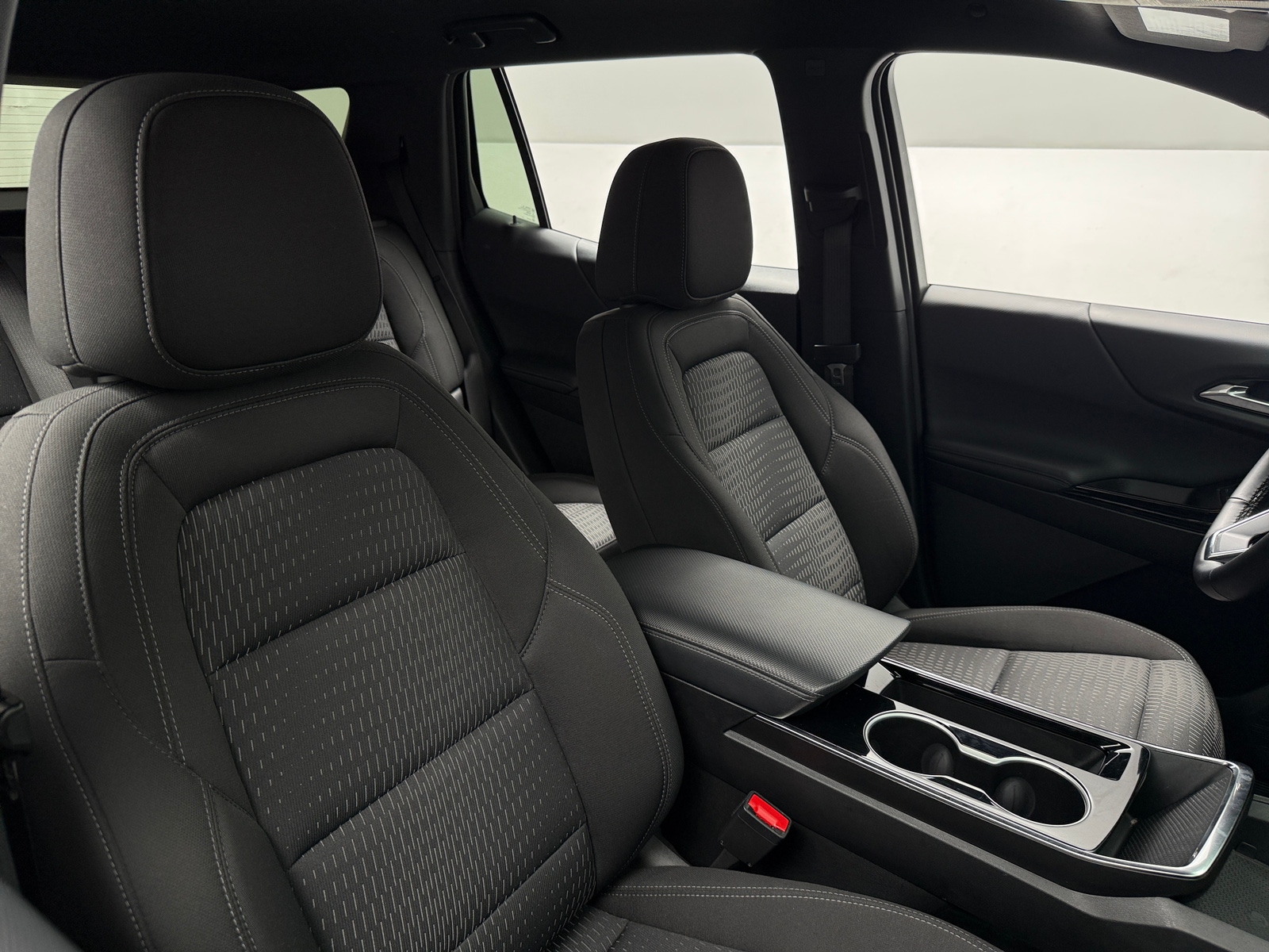 Thumbnail: 2025 Chevrolet Equinox - 2