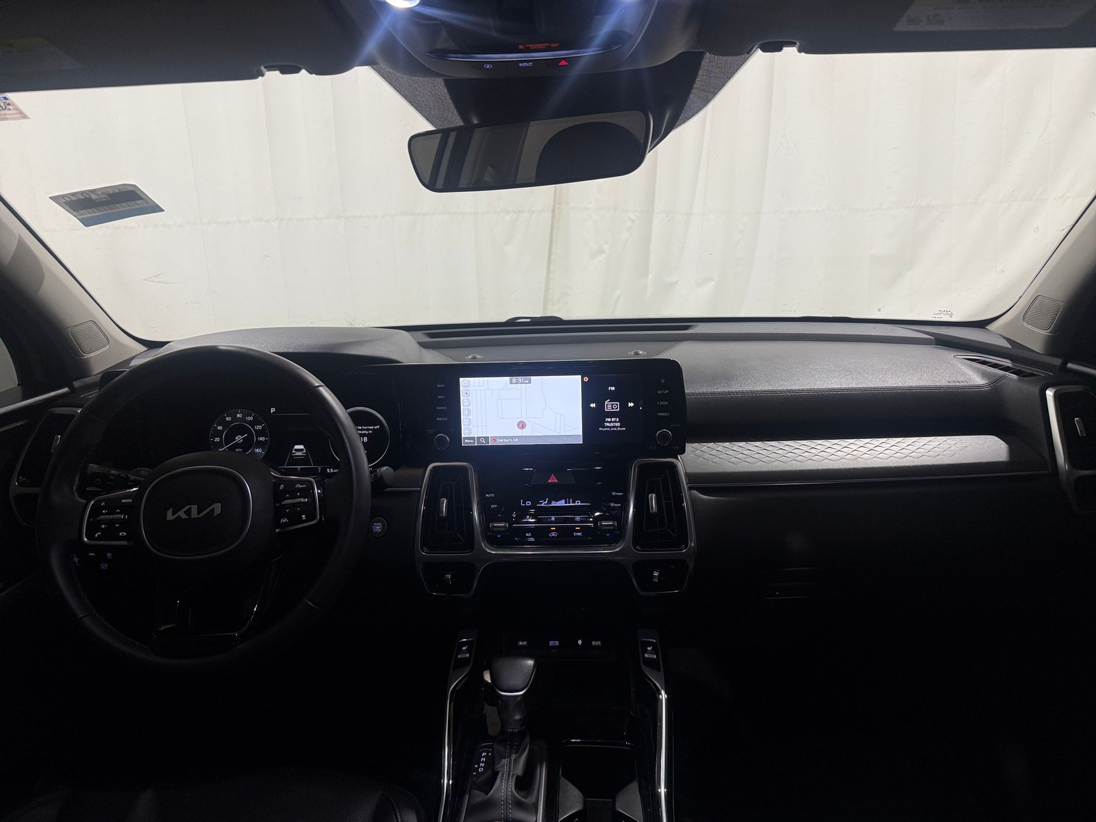 Thumbnail: 2023 Kia Sorento - 2