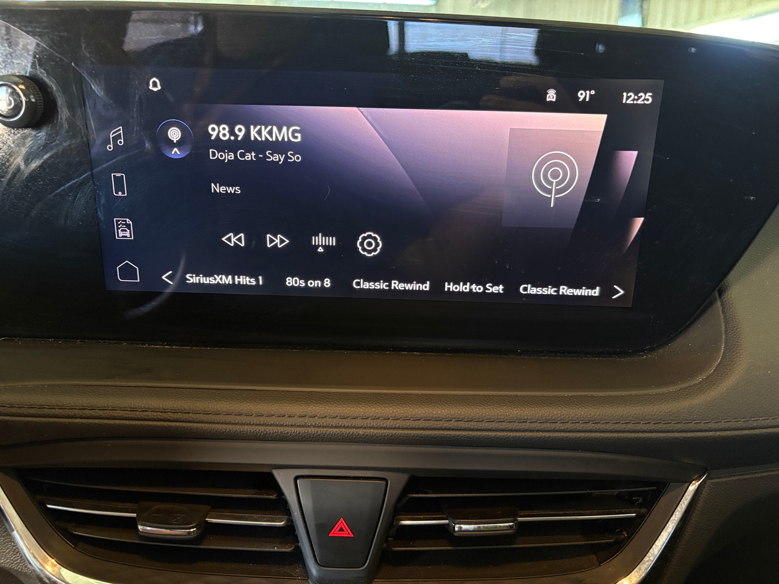 Thumbnail: 2025 Buick Encore GX - 3