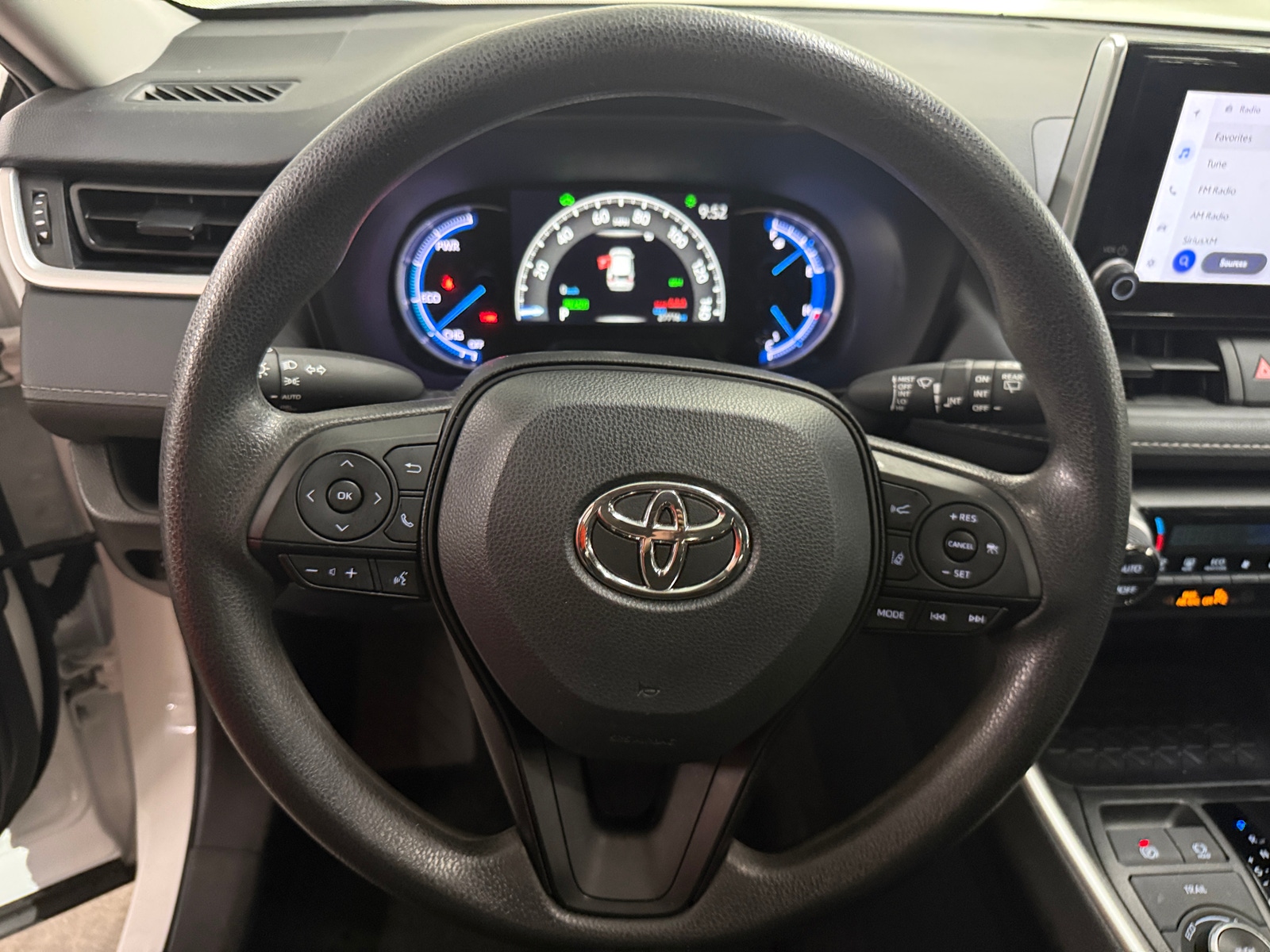Thumbnail: 2024 Toyota RAV4 - 5