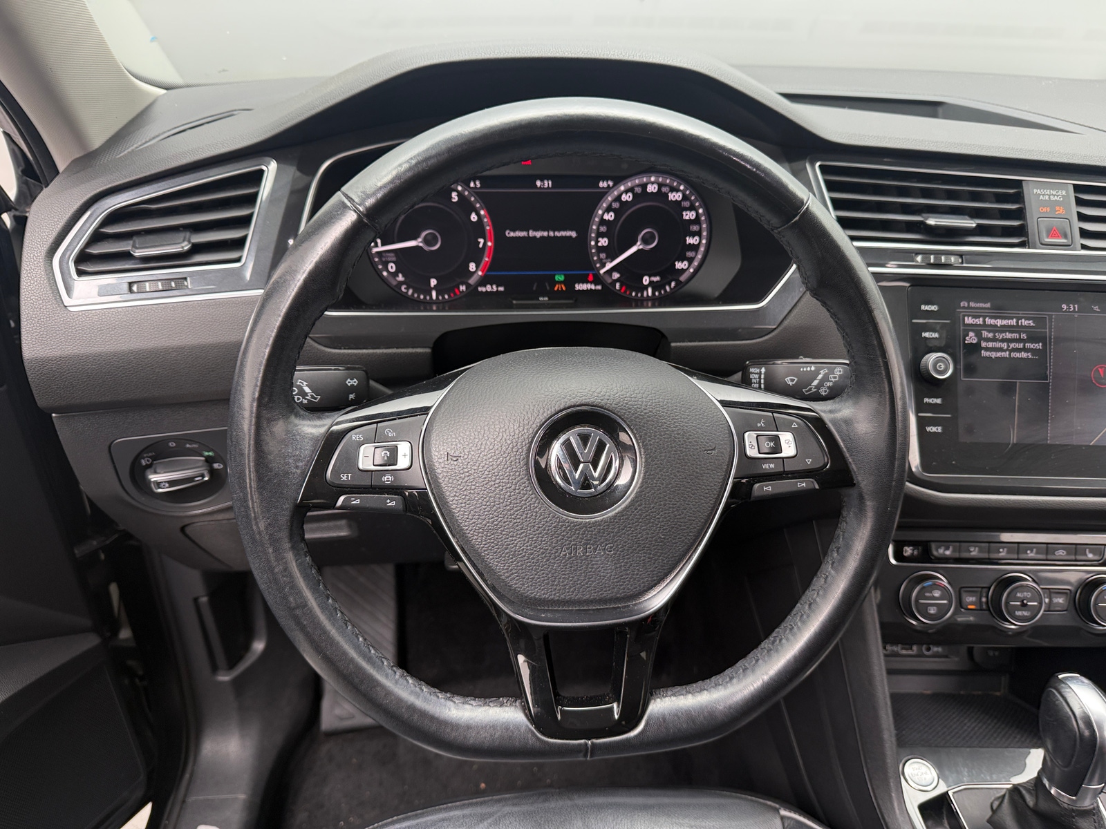 Thumbnail: 2019 Volkswagen Tiguan - 4