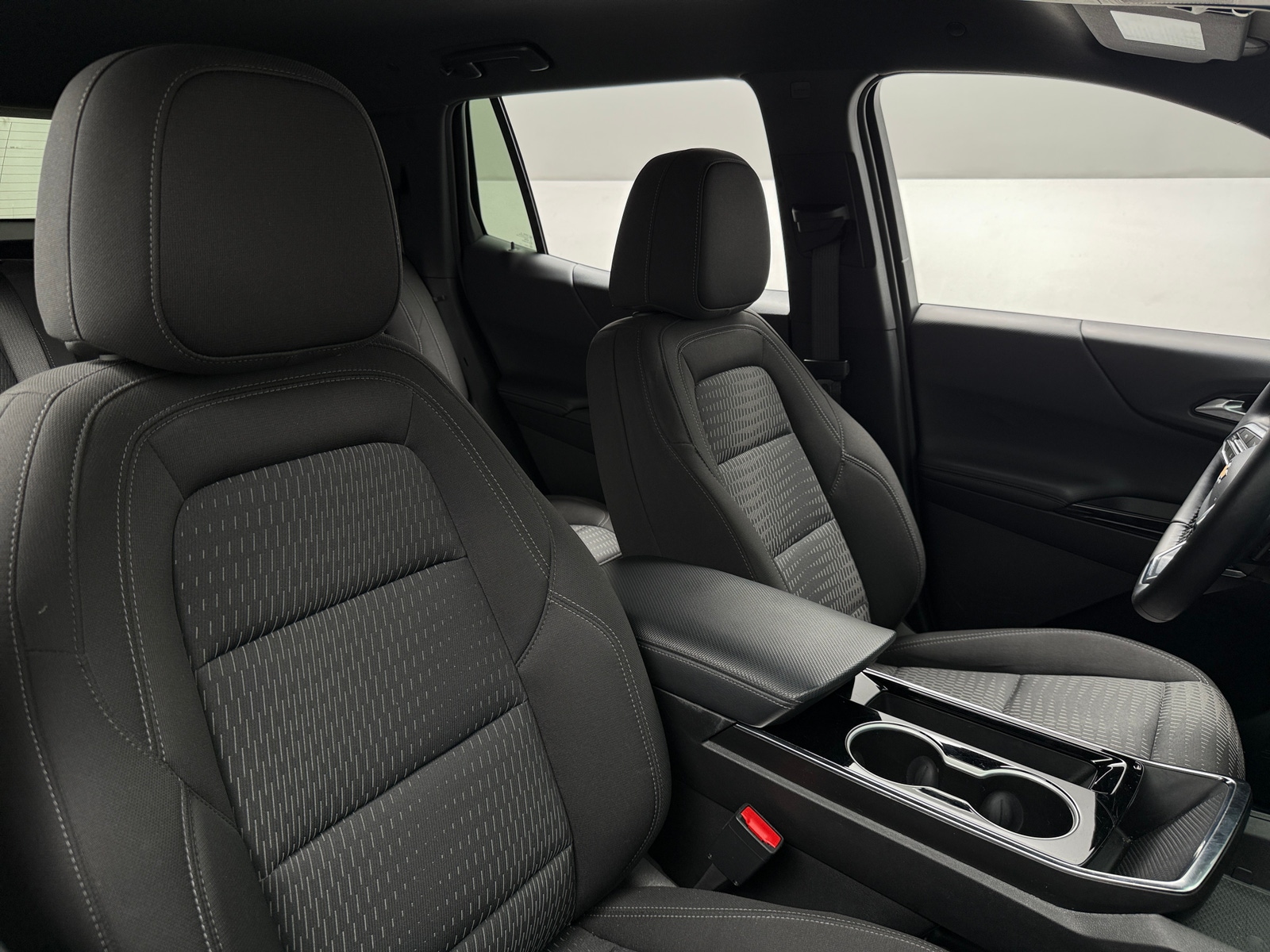 Thumbnail: 2025 Chevrolet Equinox - 2