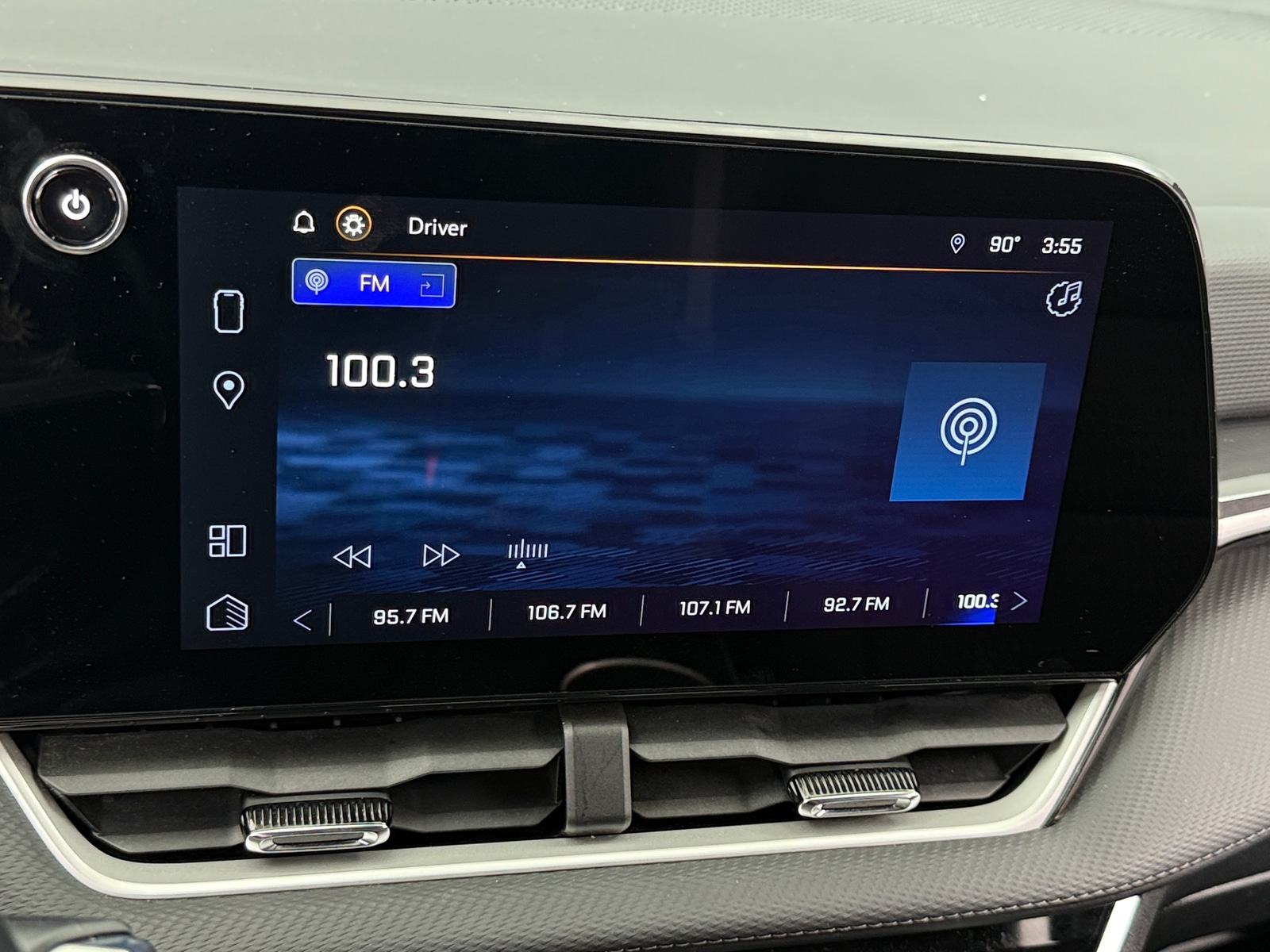 Thumbnail: 2025 Chevrolet Equinox - 4