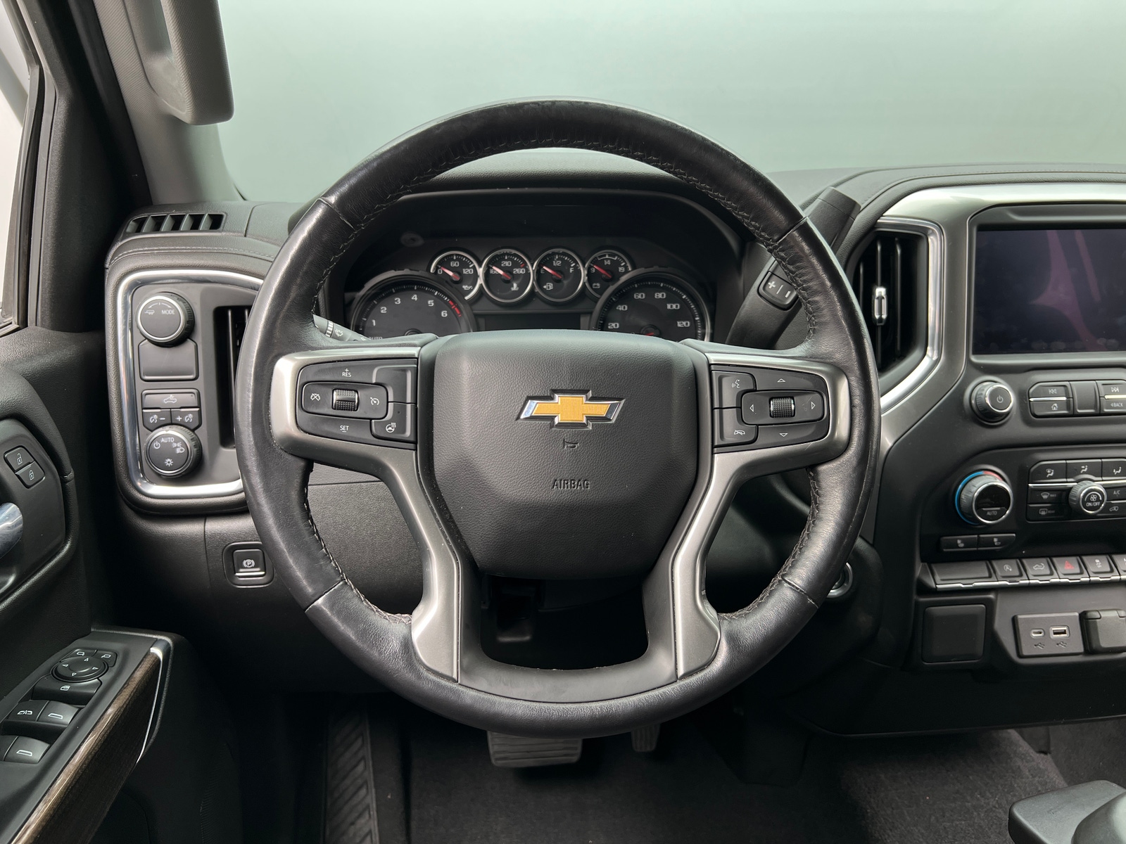 Thumbnail: 2021 Chevrolet Silverado 1500 - 5