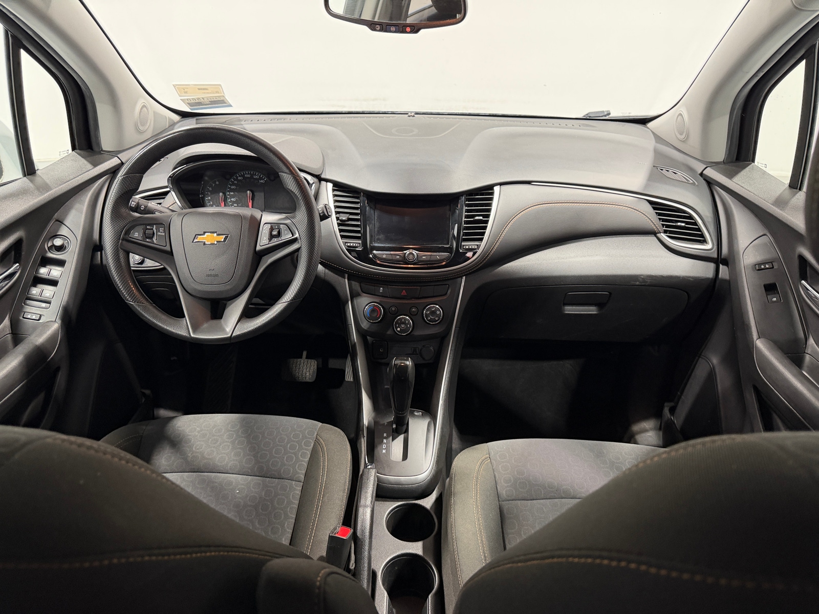 Thumbnail: 2020 Chevrolet Trax - 3