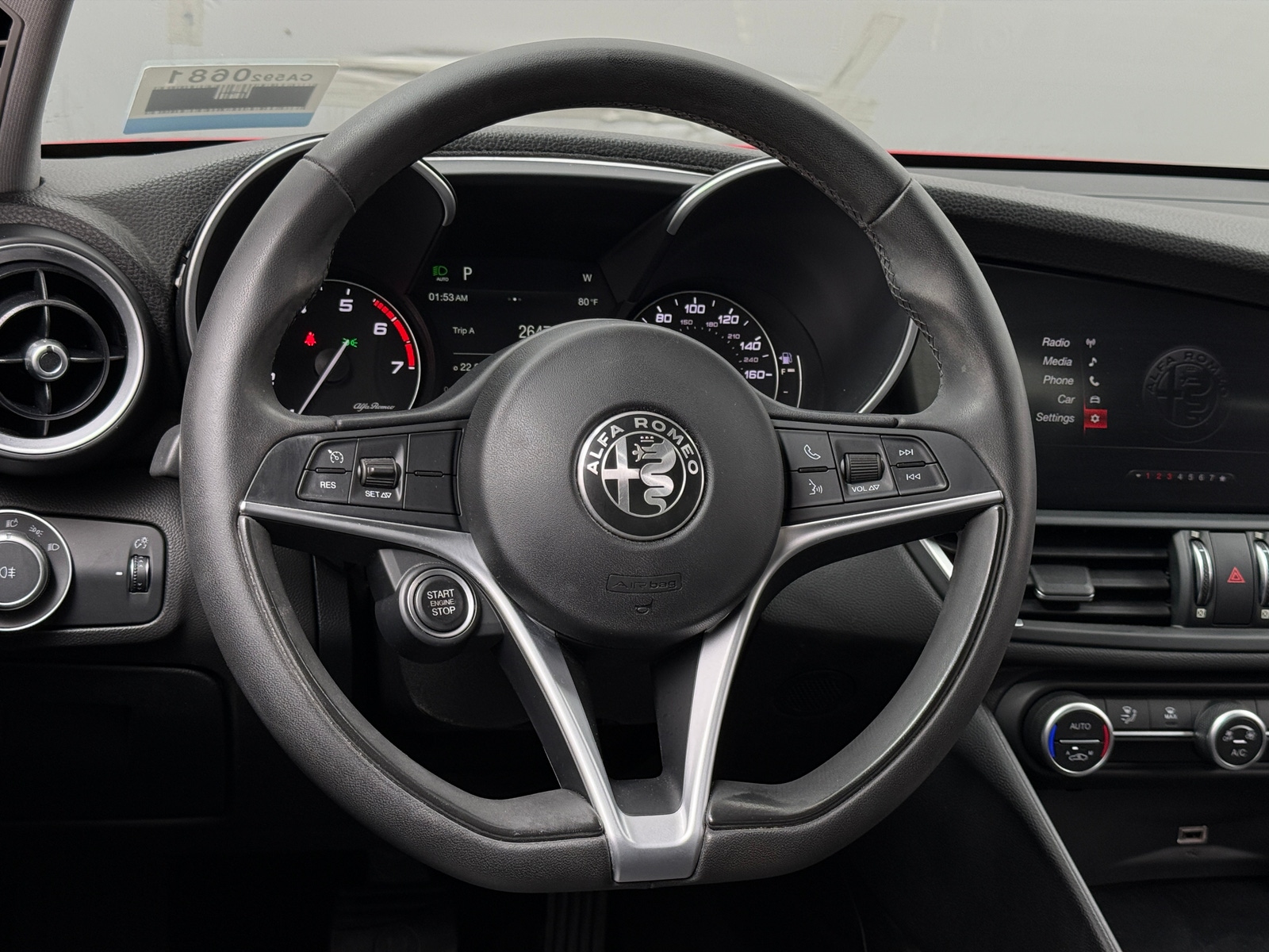Thumbnail: 2019 Alfa Romeo Giulia - 4