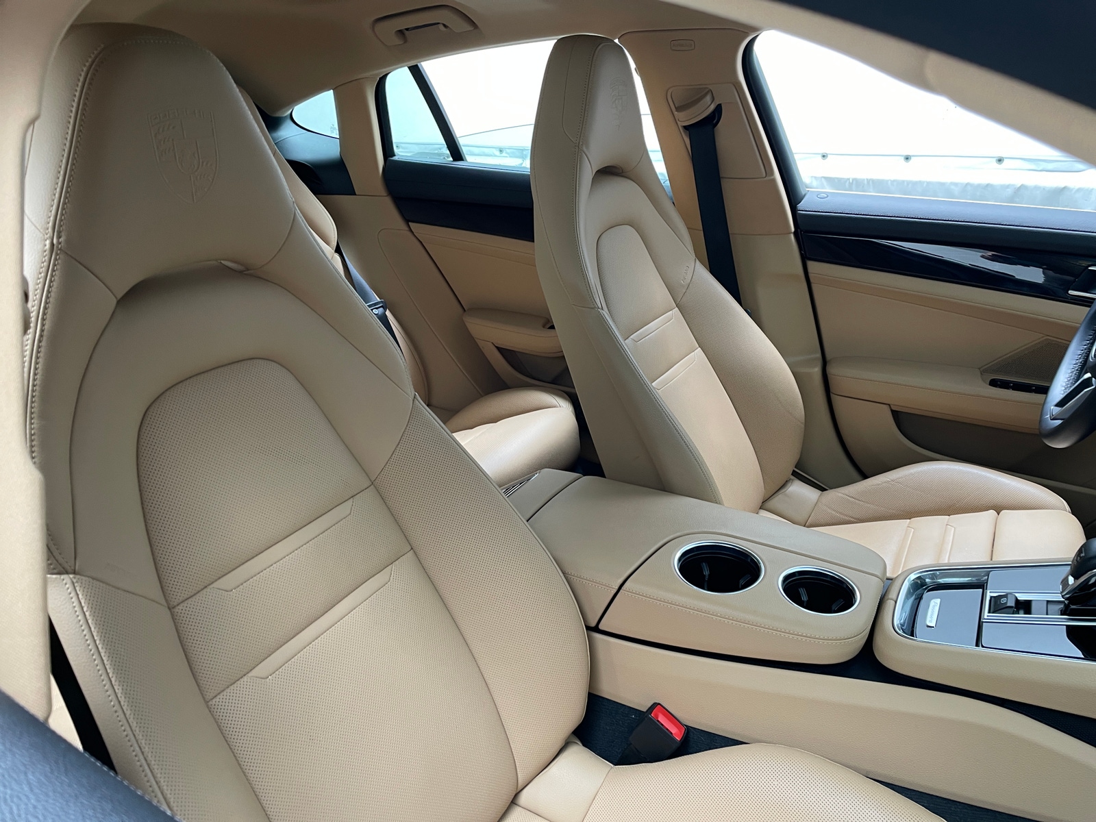 Thumbnail: 2020 Porsche Panamera - 2