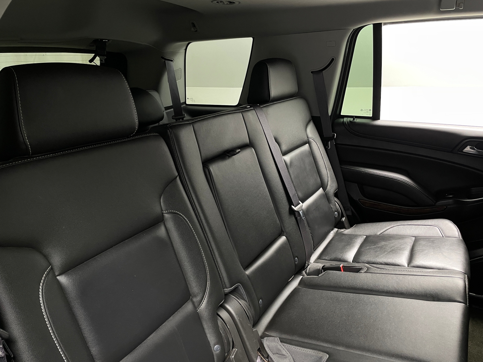 Thumbnail: 2017 Chevrolet Tahoe - 5