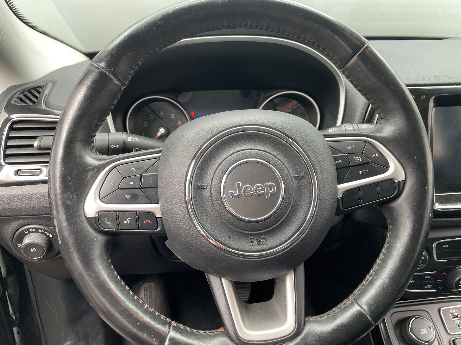 Thumbnail: 2019 Jeep Compass - 4