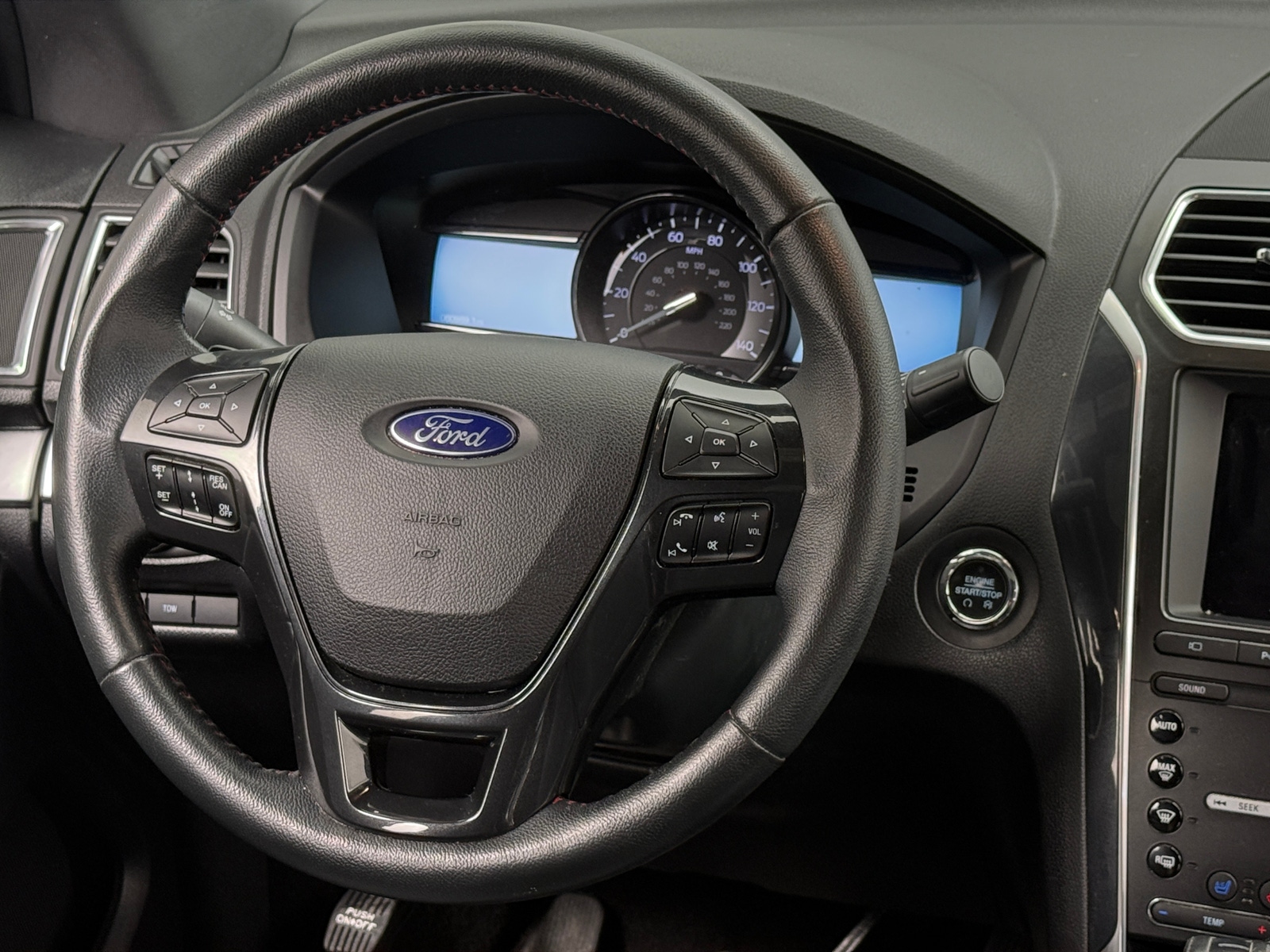 Thumbnail: 2019 Ford Explorer - 4