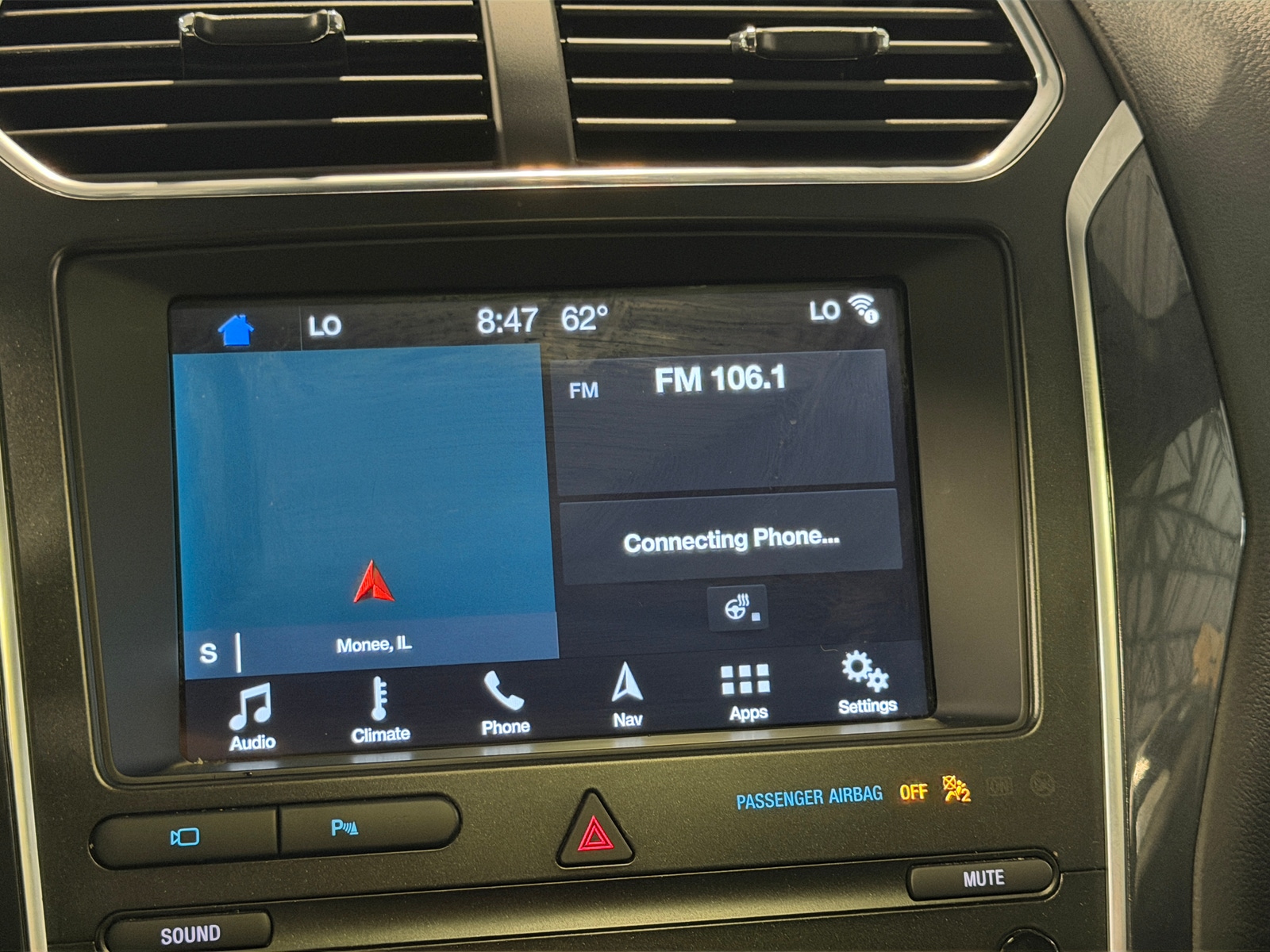 Thumbnail: 2019 Ford Explorer - 3