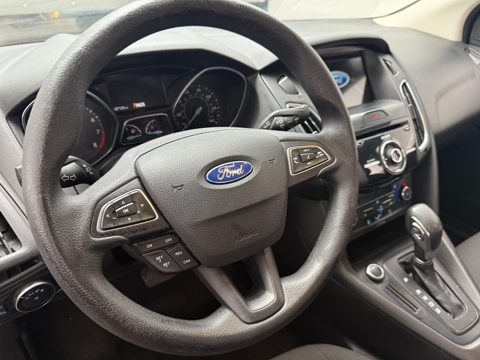 Thumbnail: 2017 Ford Focus - 5