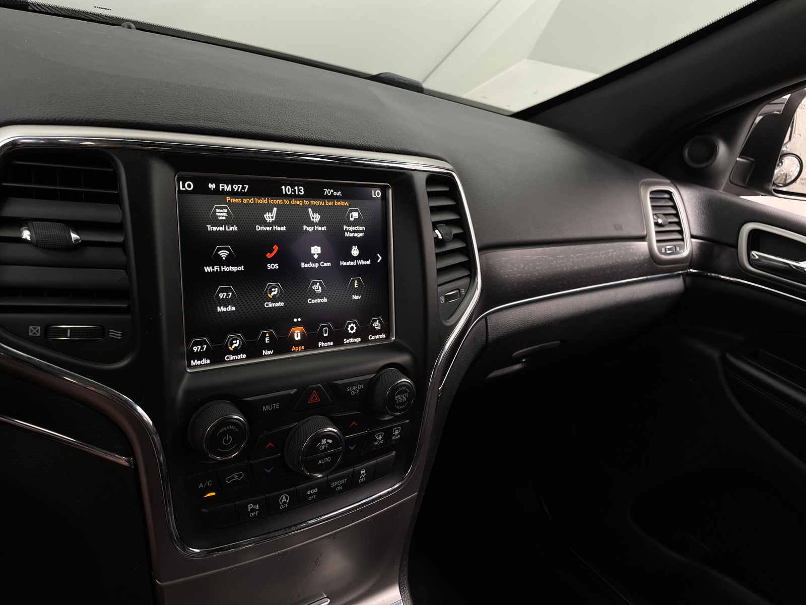 Thumbnail: 2018 Jeep Grand Cherokee - 3