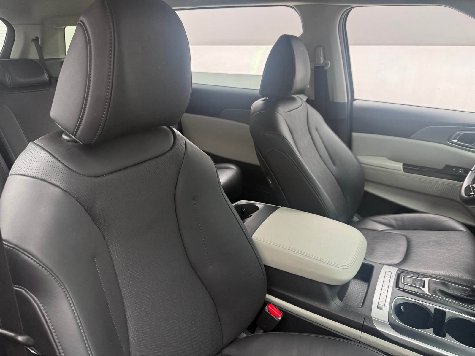 Thumbnail: 2022 Kia Carnival - 2