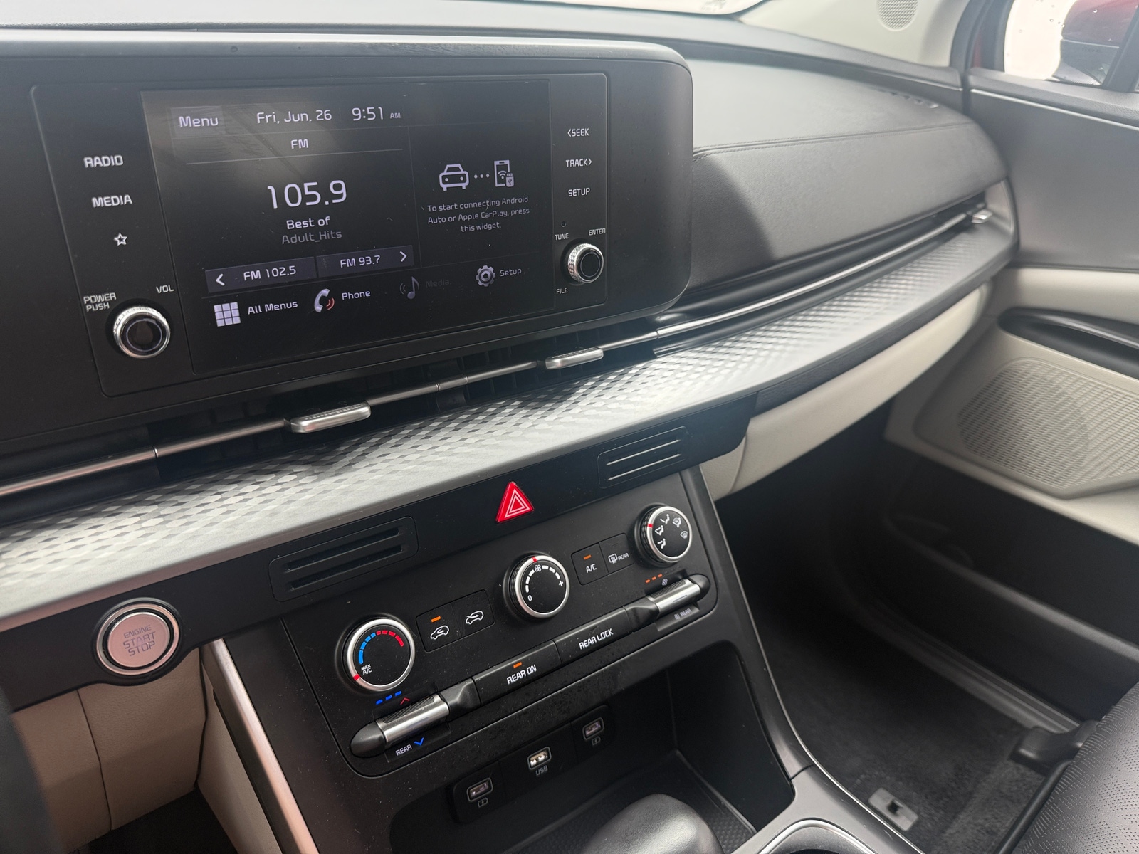 Thumbnail: 2022 Kia Carnival - 4
