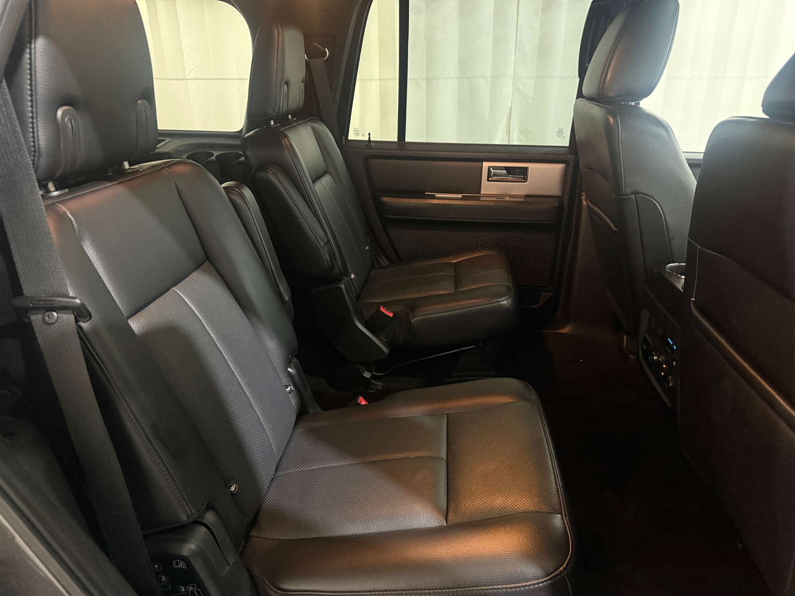 Thumbnail: 2017 Ford Expedition - 5