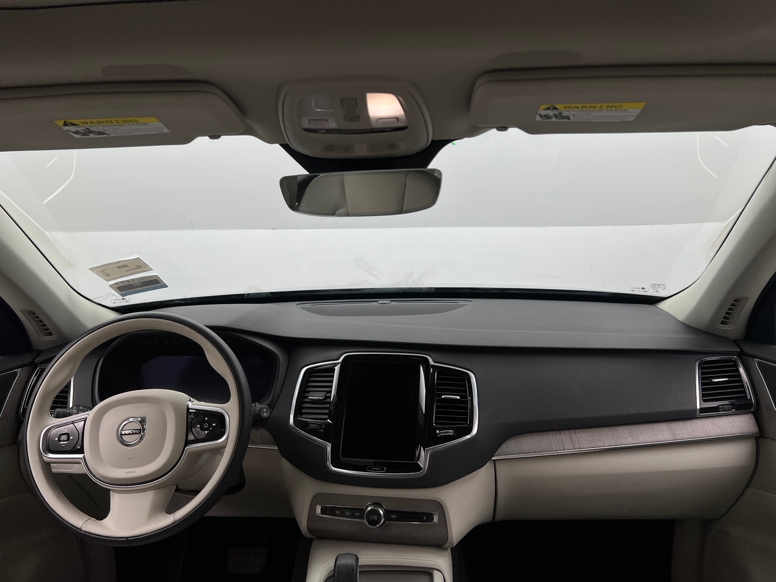 Thumbnail: 2023 Volvo XC90 - 2
